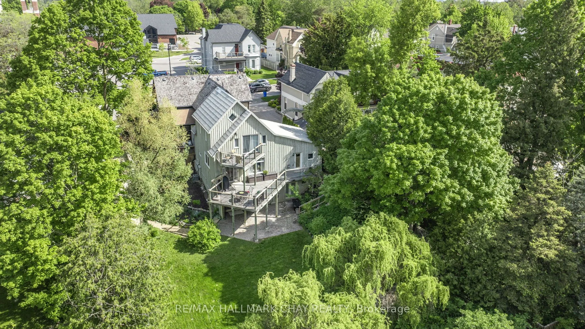 11 Catherine Avenue
