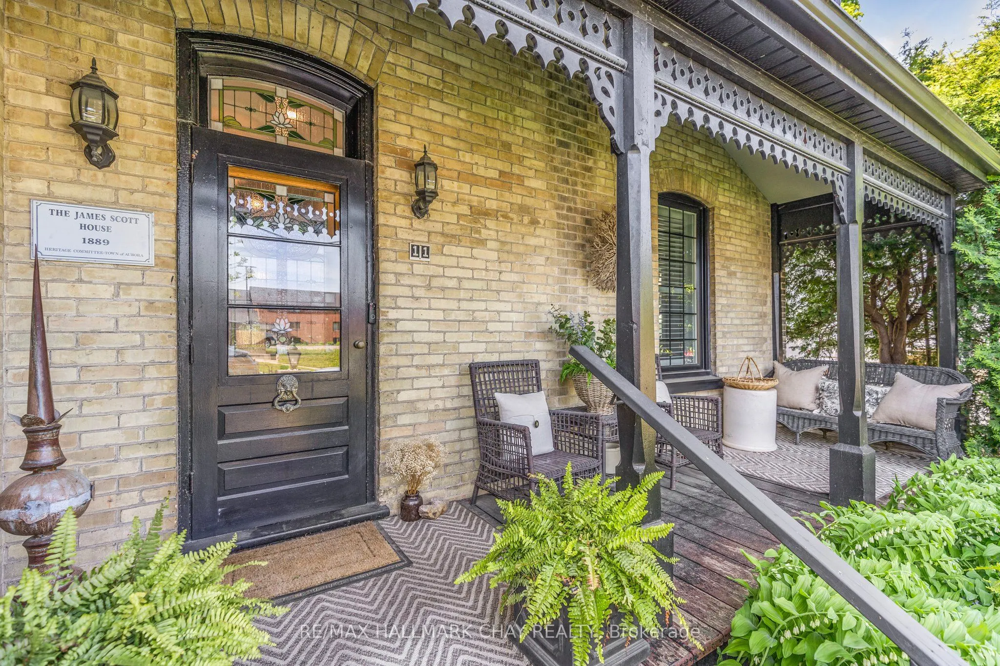 11 Catherine Avenue