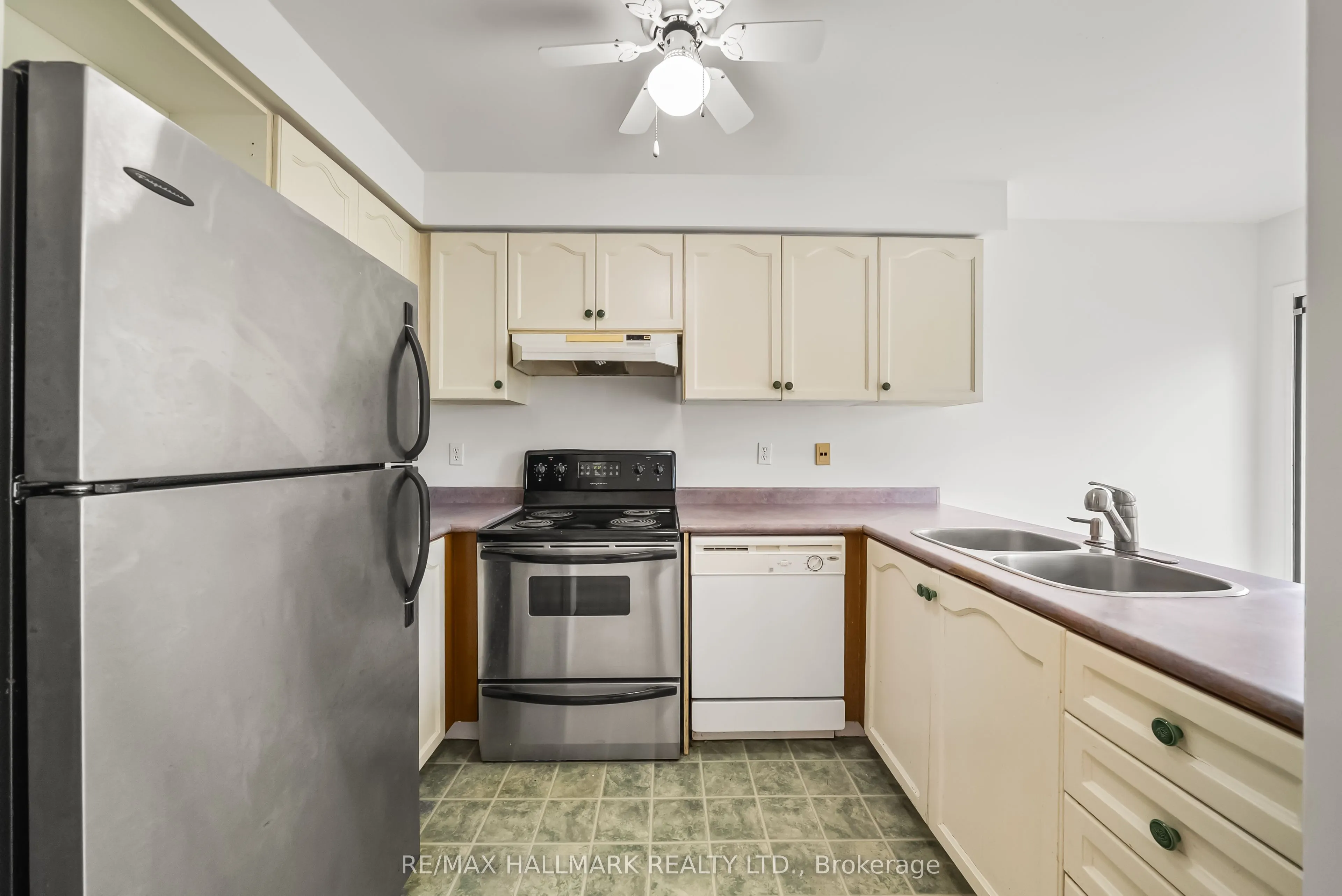 302 Pinnacle Trail