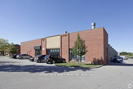 80 Hanlan Road, #8