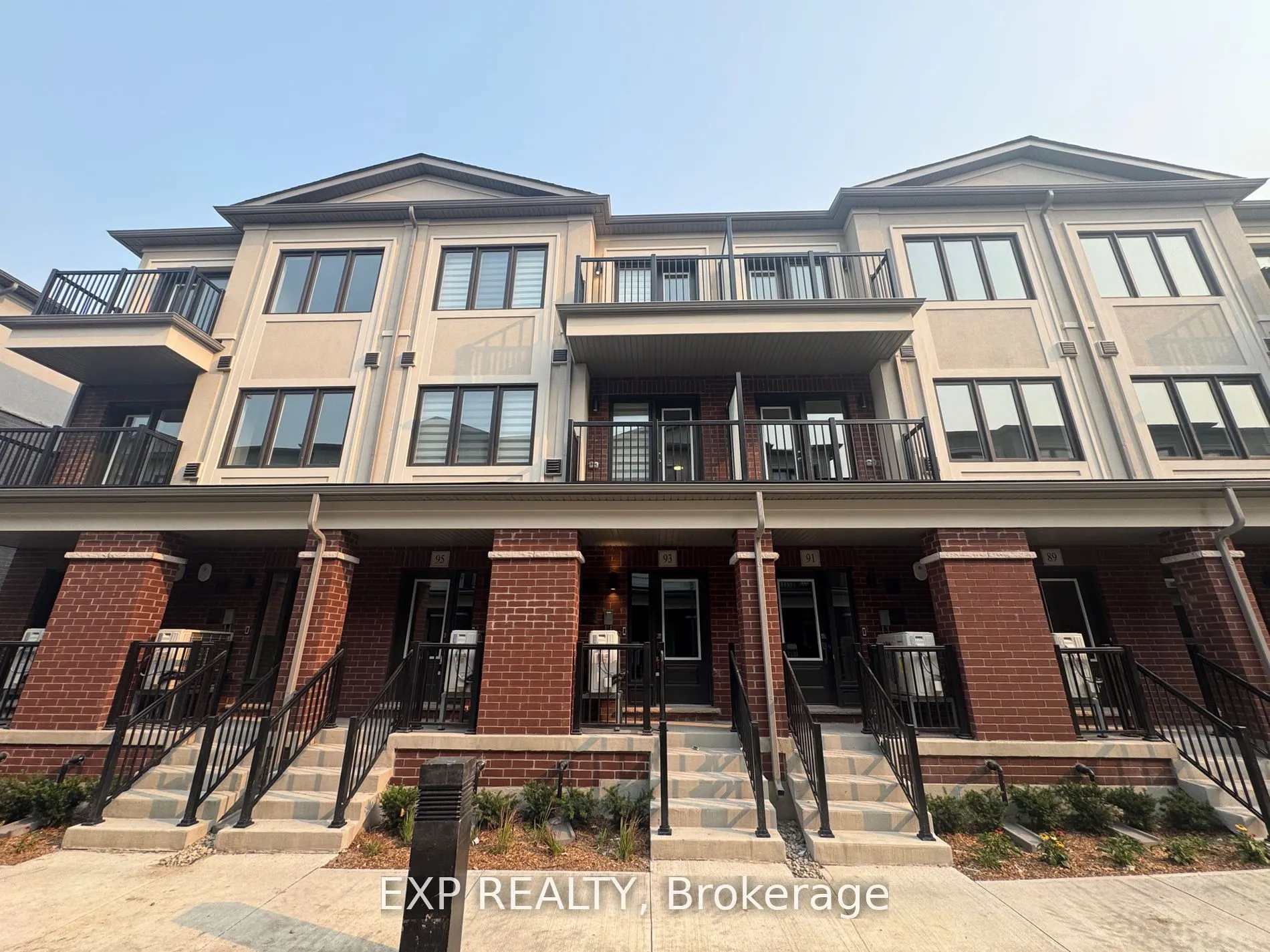 93 Matawin Lane, #93