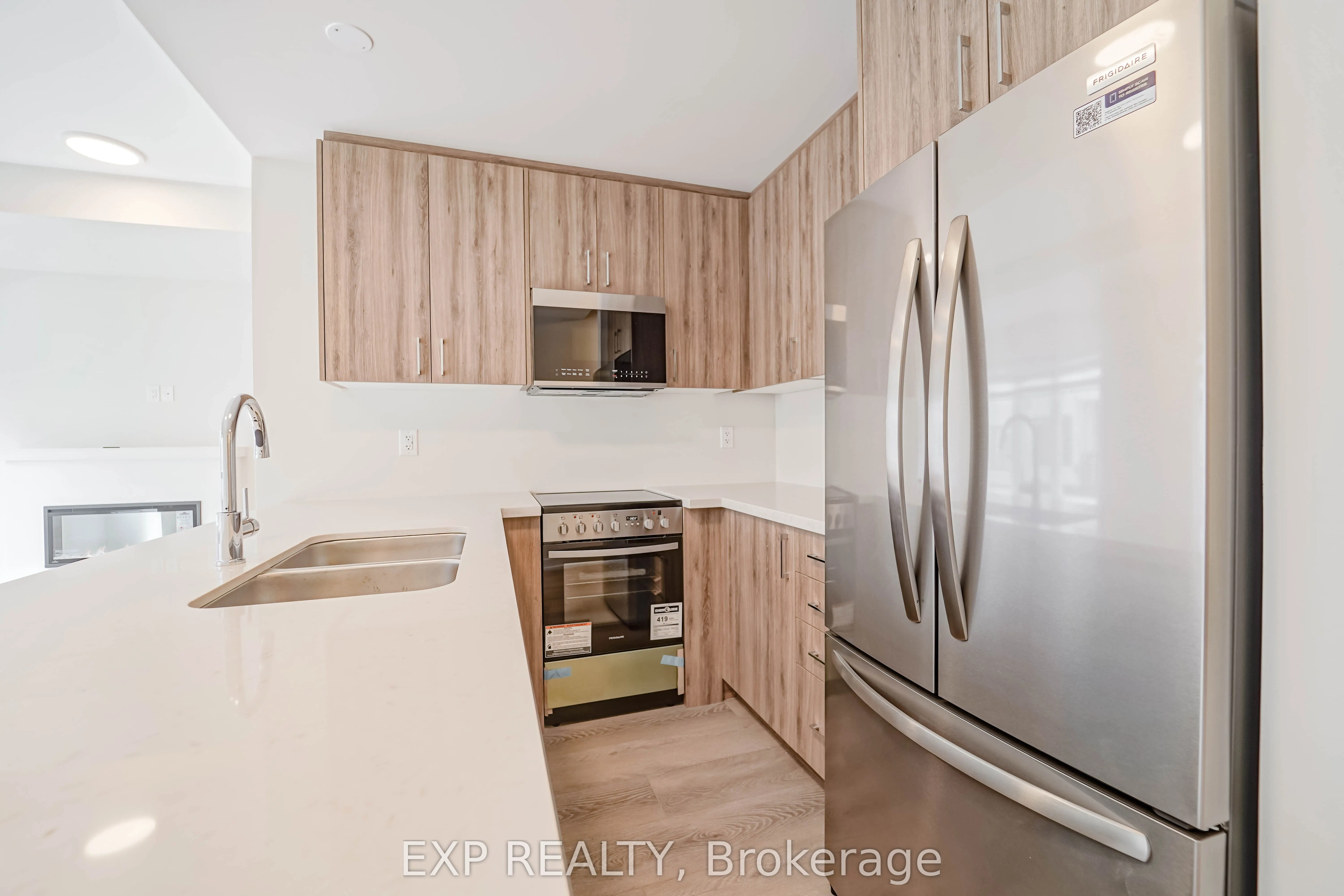 93 Matawin Lane, #93