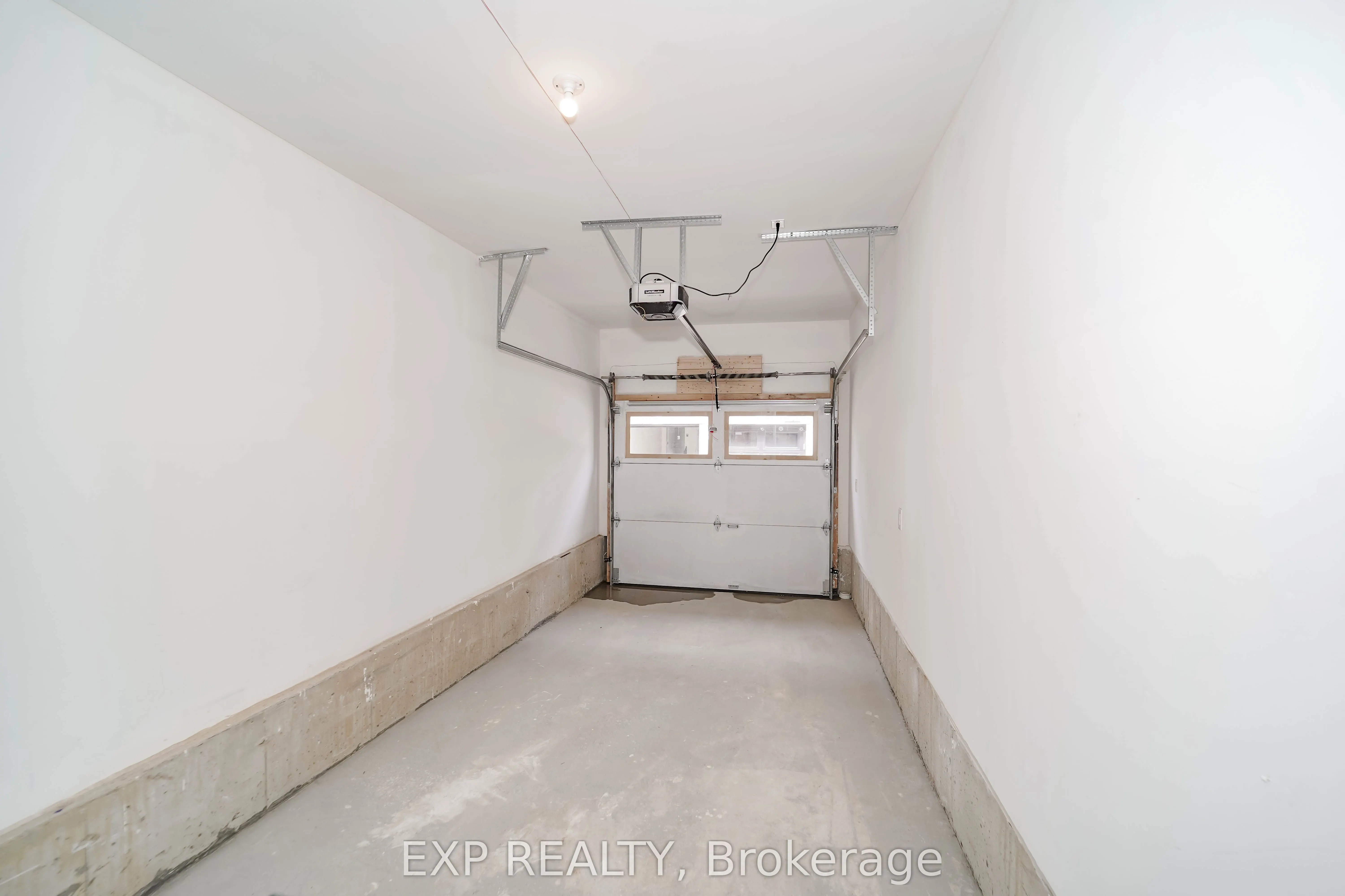 93 Matawin Lane, #93
