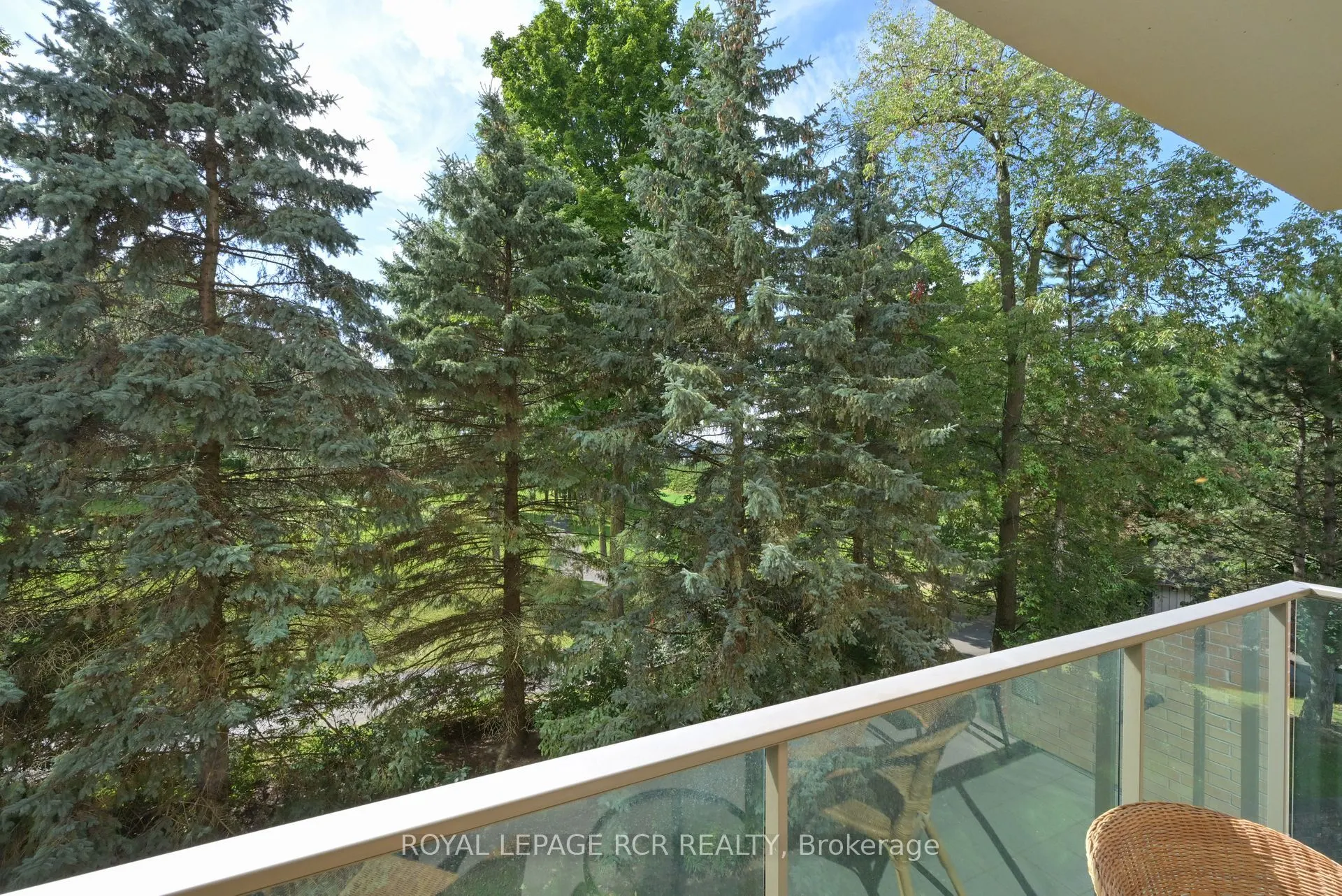 4 Briar Hill Heights, #214