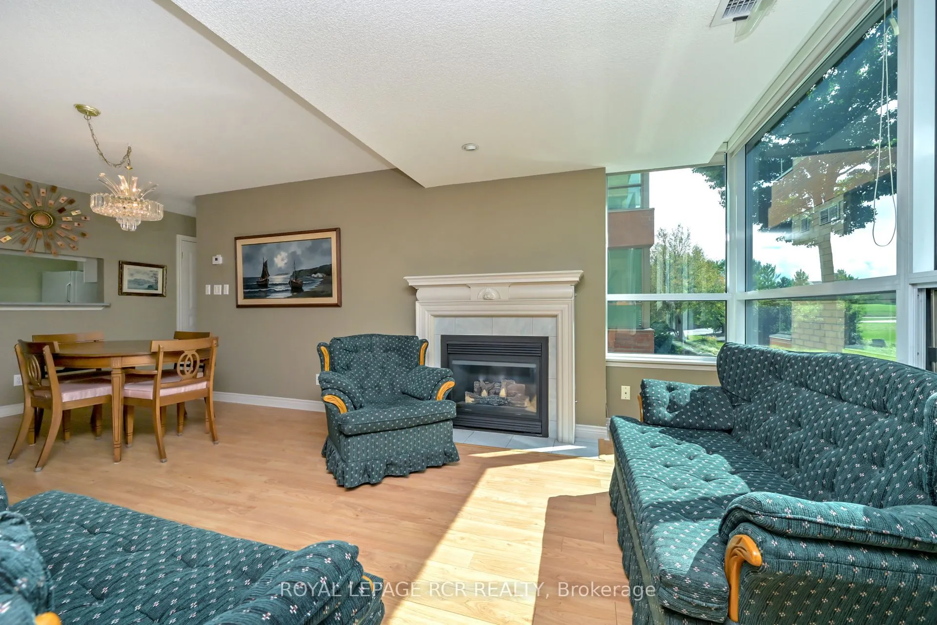 4 Briar Hill Heights, #214
