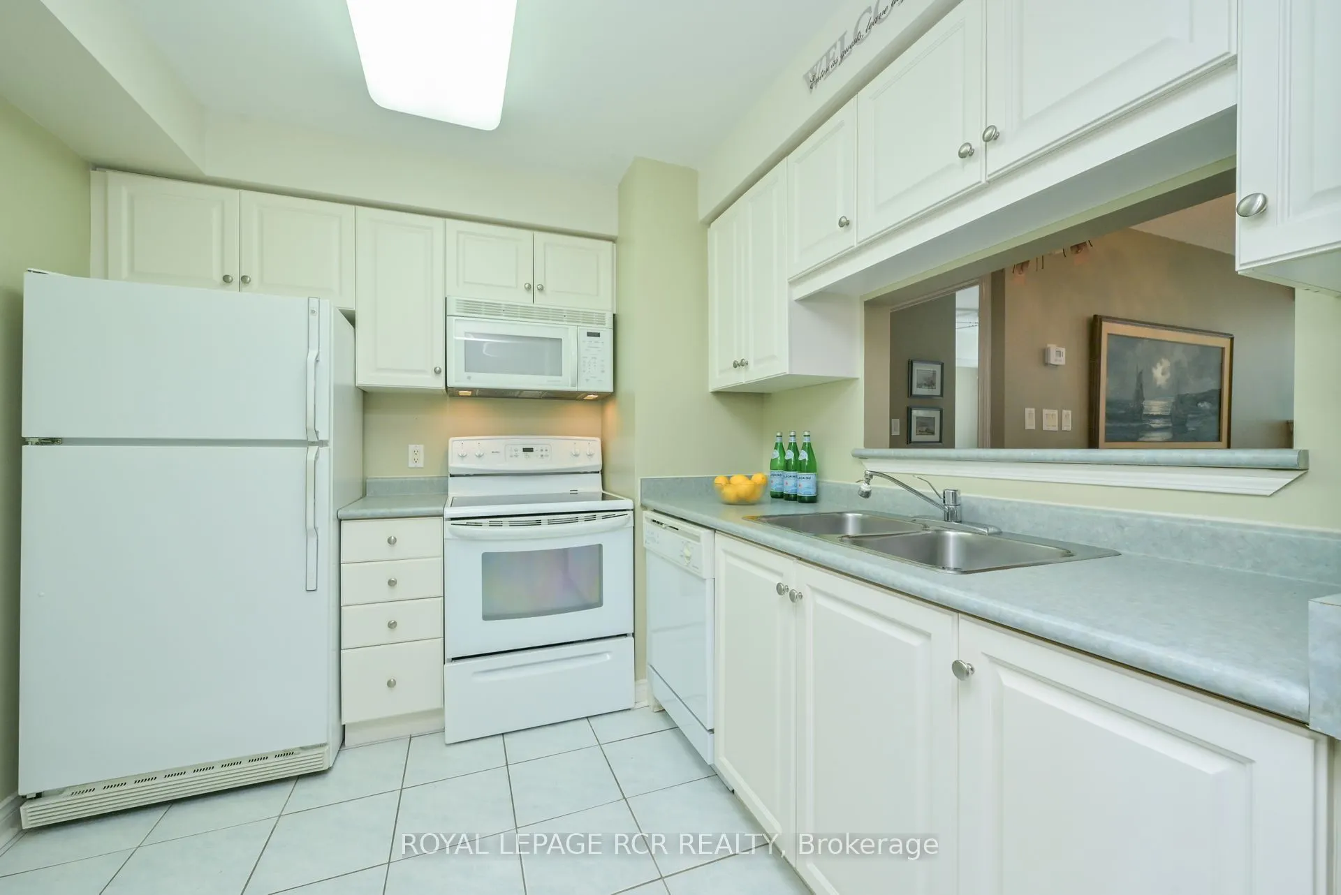 4 Briar Hill Heights, #214