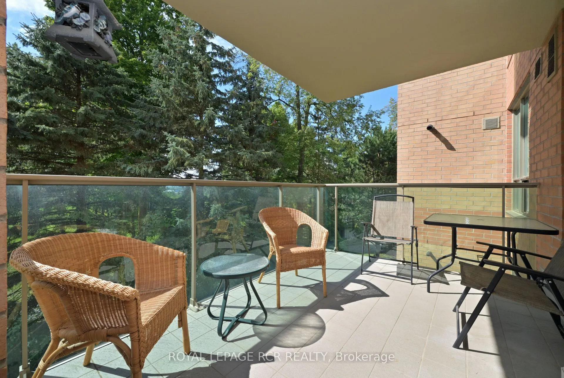 4 Briar Hill Heights, #214