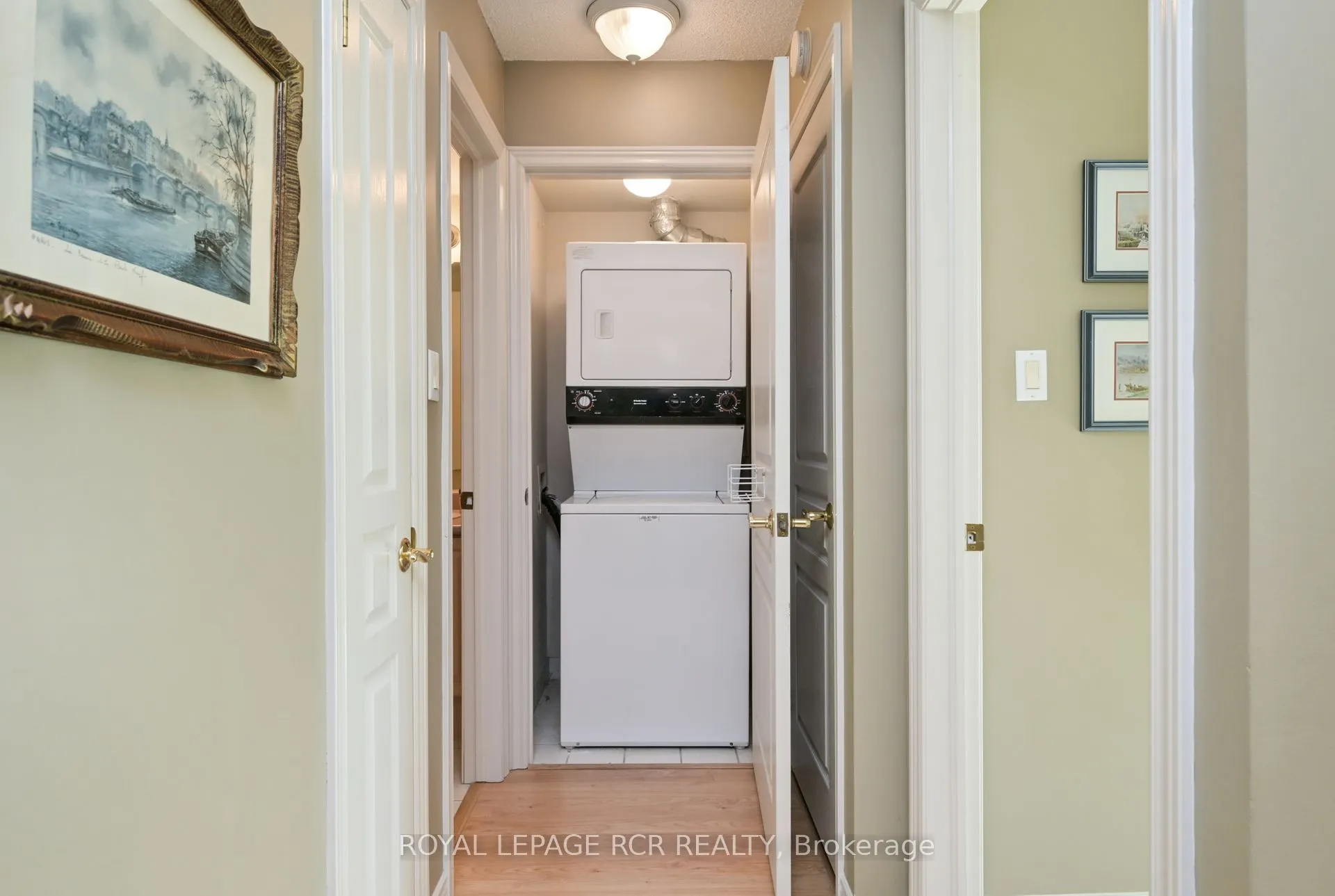 4 Briar Hill Heights, #214