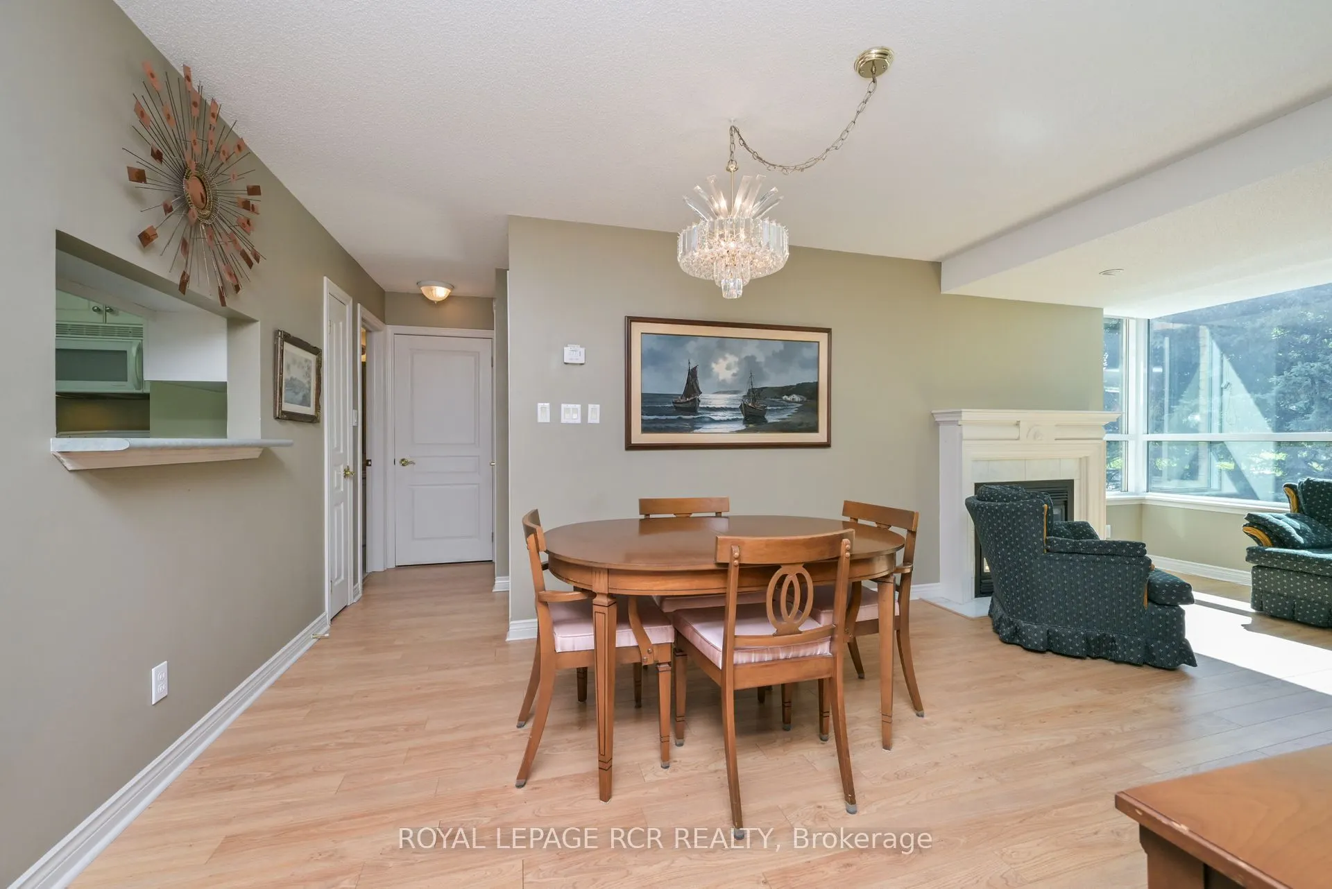 4 Briar Hill Heights, #214