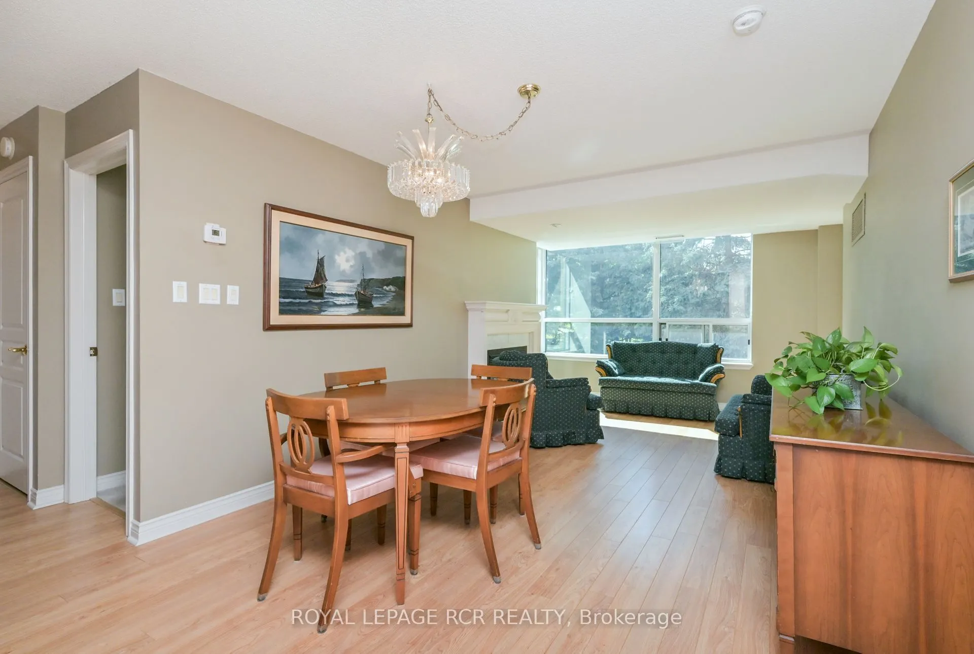 4 Briar Hill Heights, #214