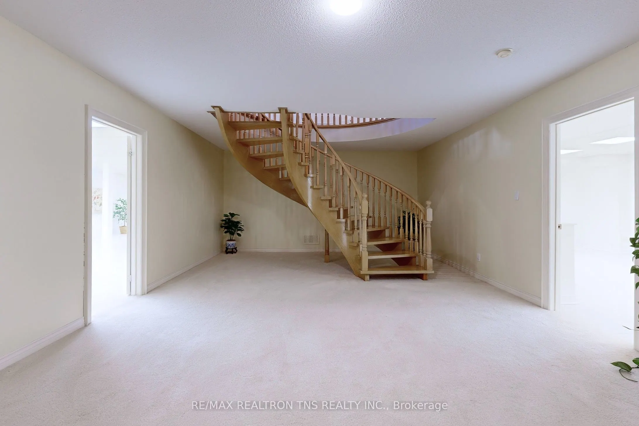 56 Wingate Crescent