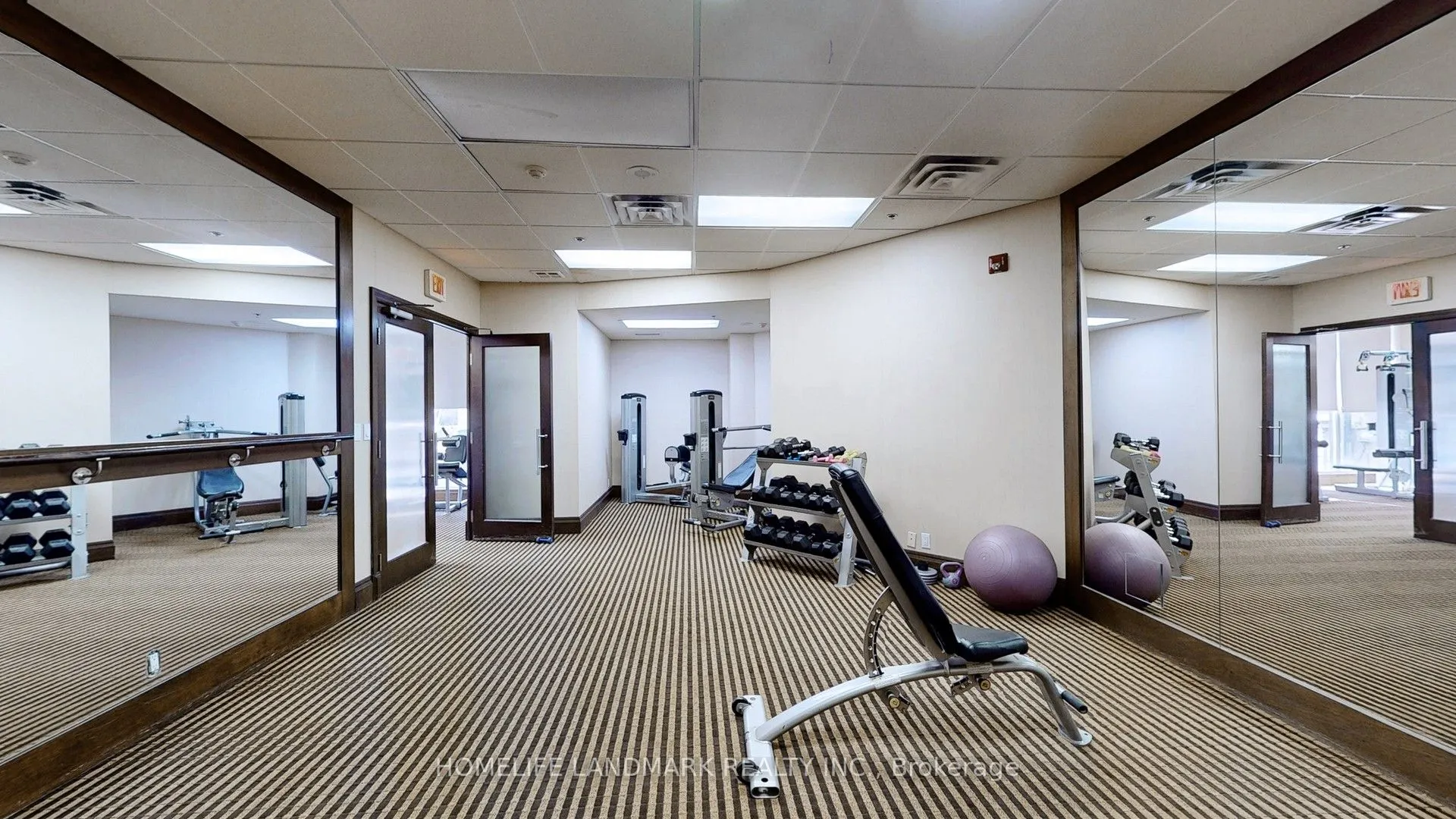 18 Harding Boulevard E, #912