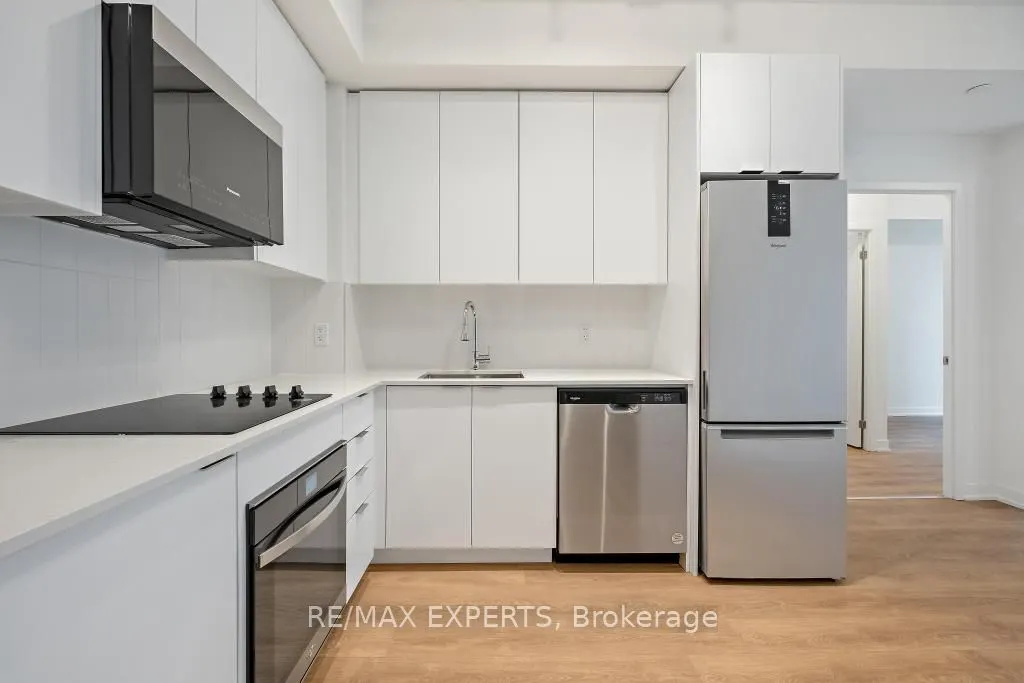 10 Abeja Street, #1414