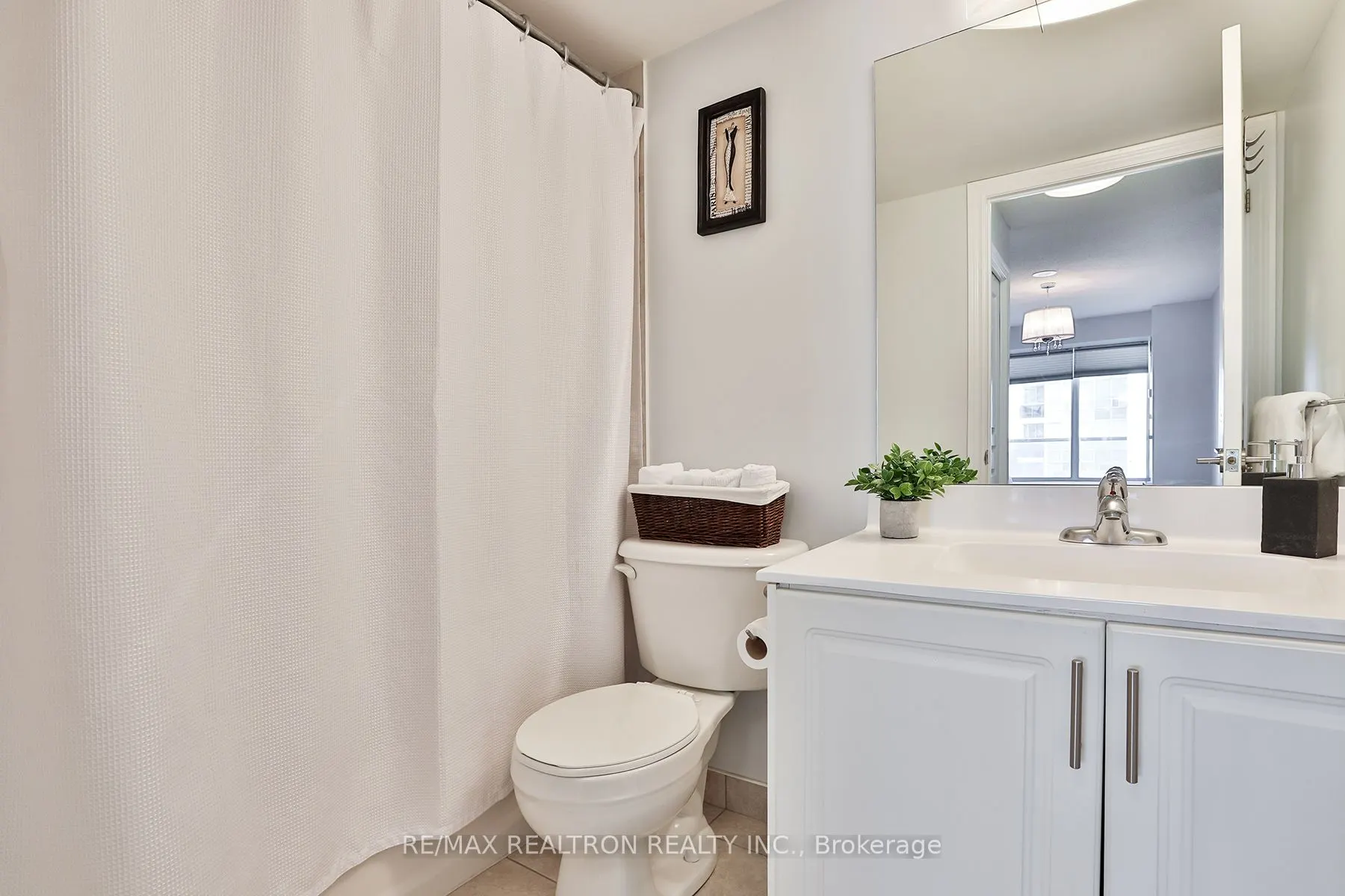 7 North Park Road, #404