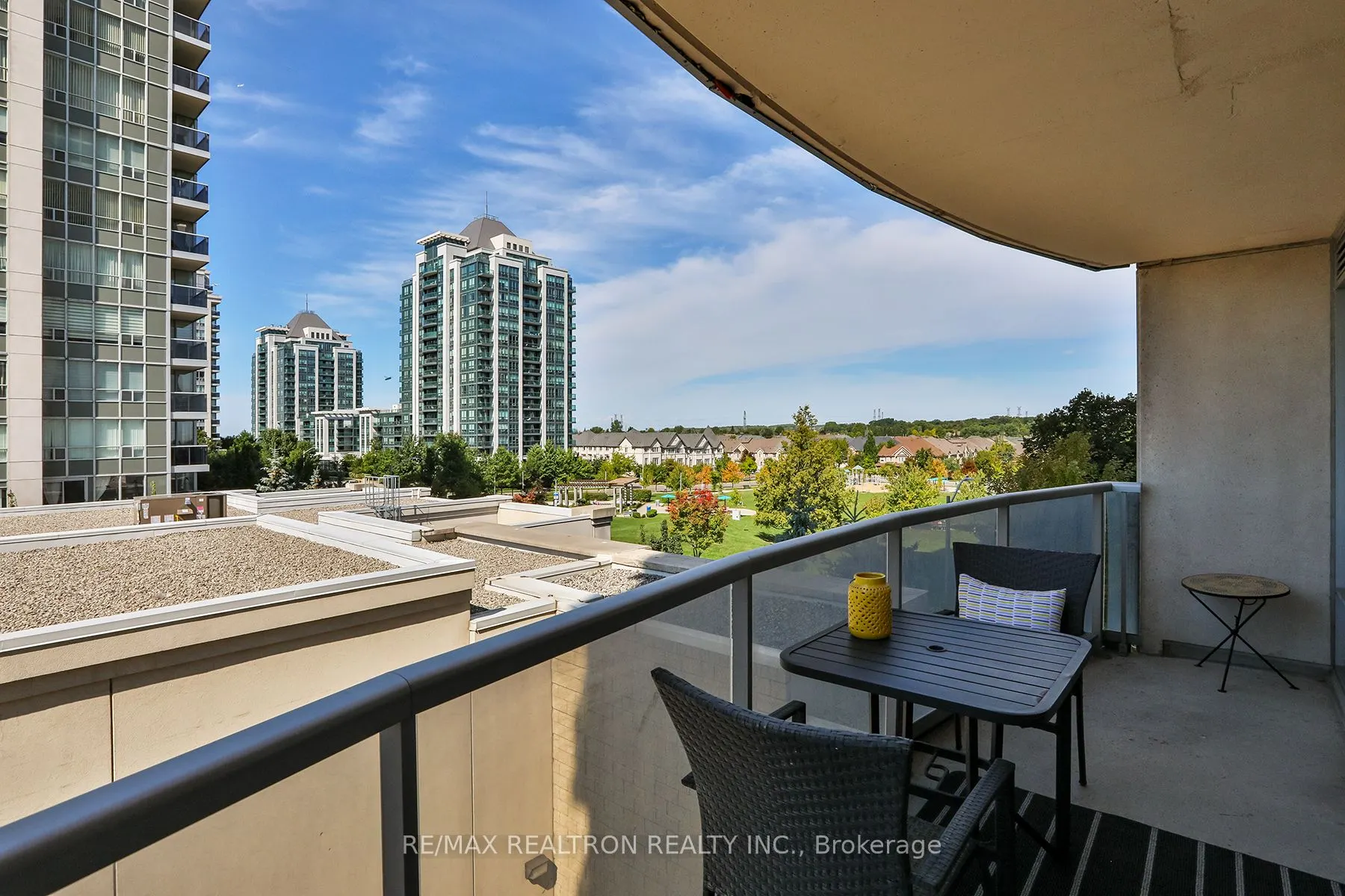 7 North Park Road, #404