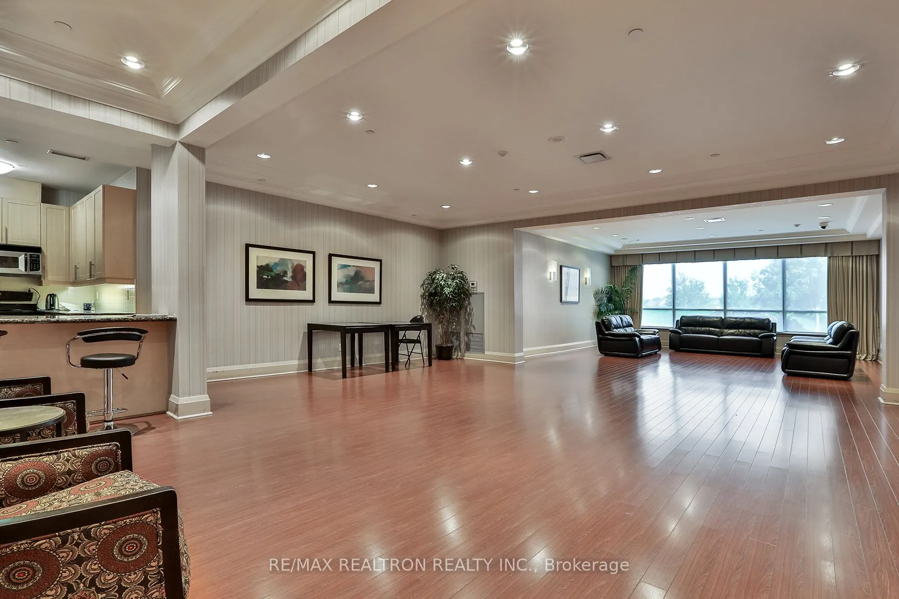 7 North Park Road, #404