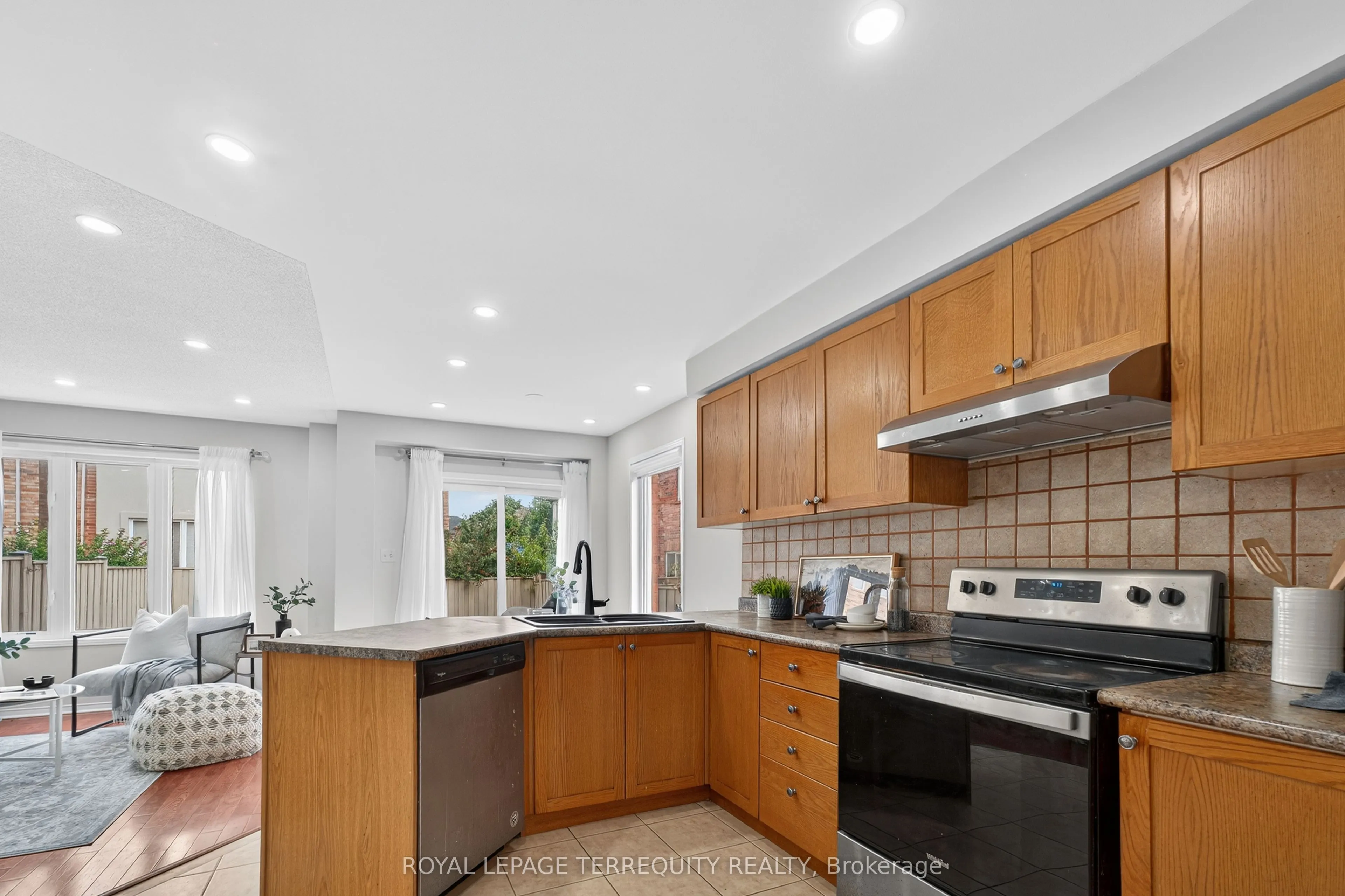 319 Penndutch Circle