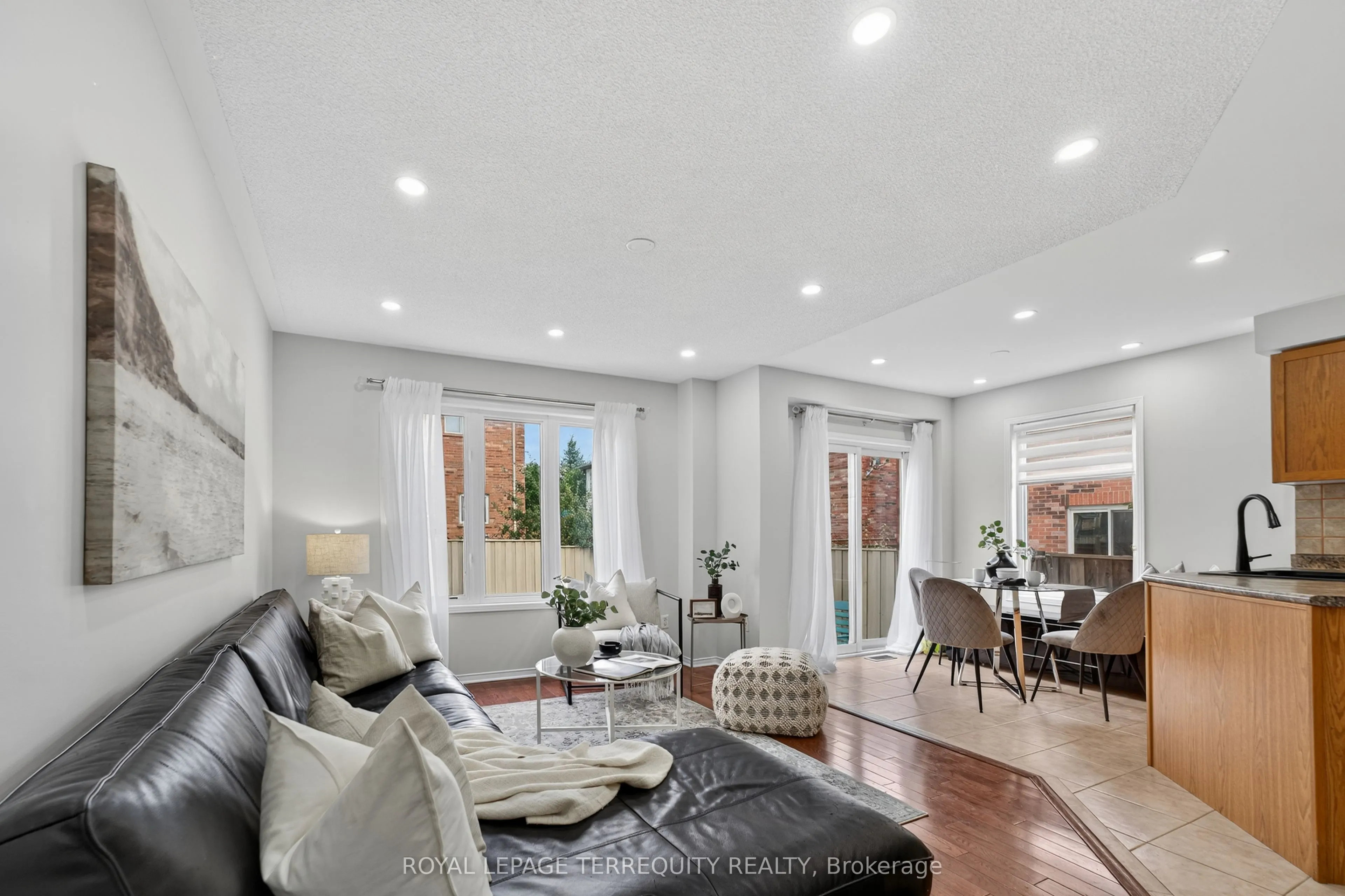 319 Penndutch Circle