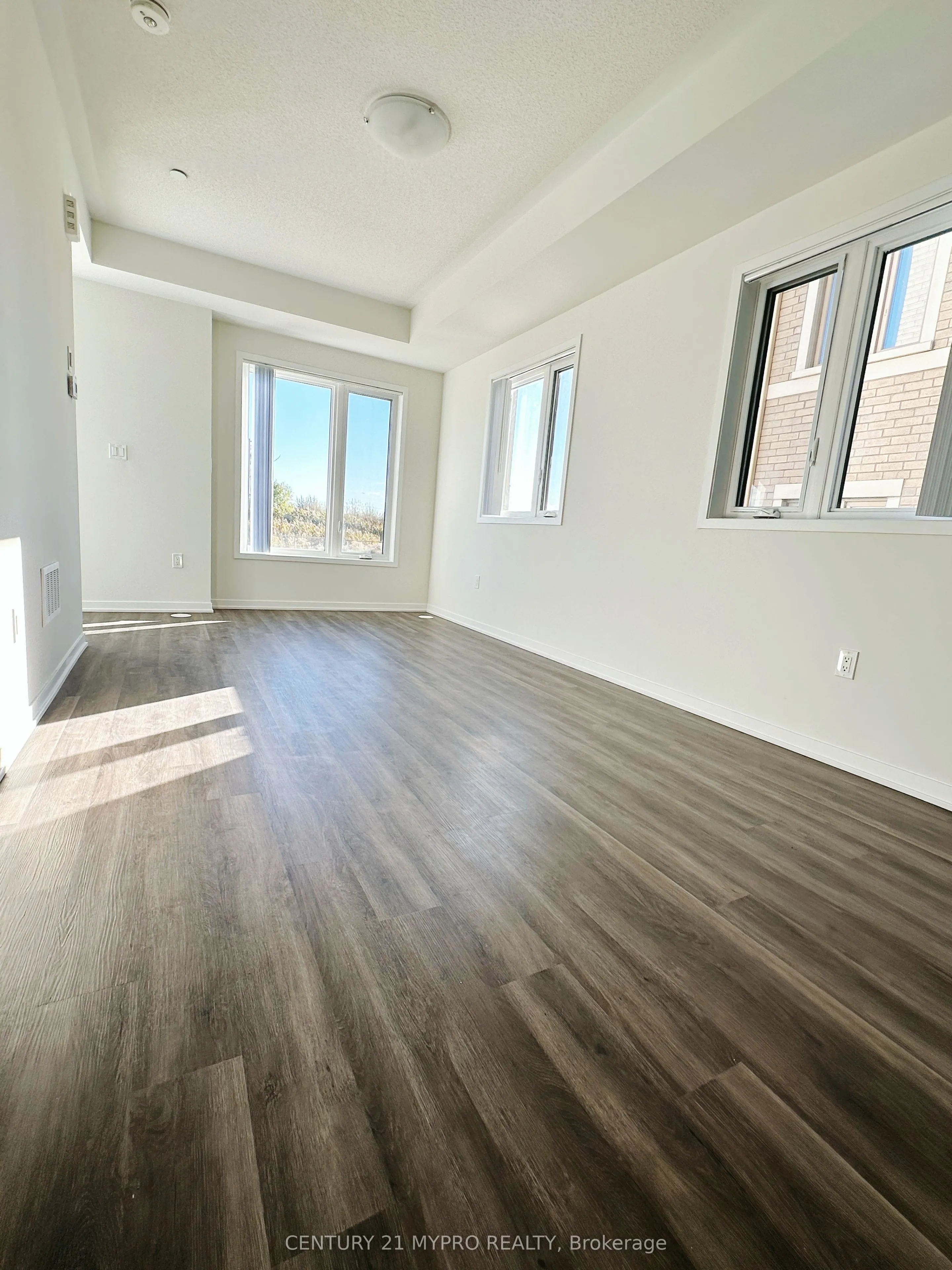 100 Honeycrisp Crescent, #TH 329