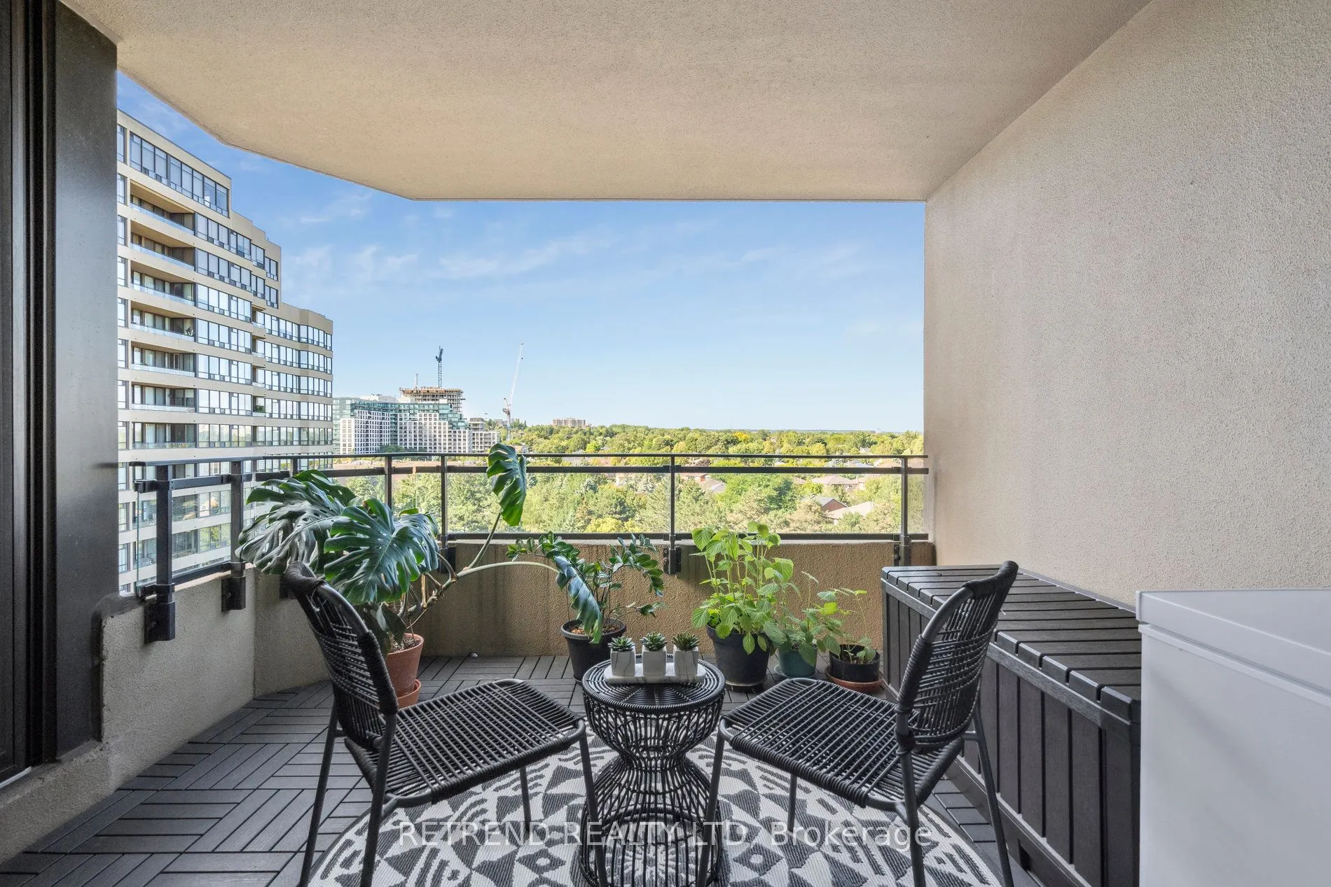32 Clarissa Drive, #826