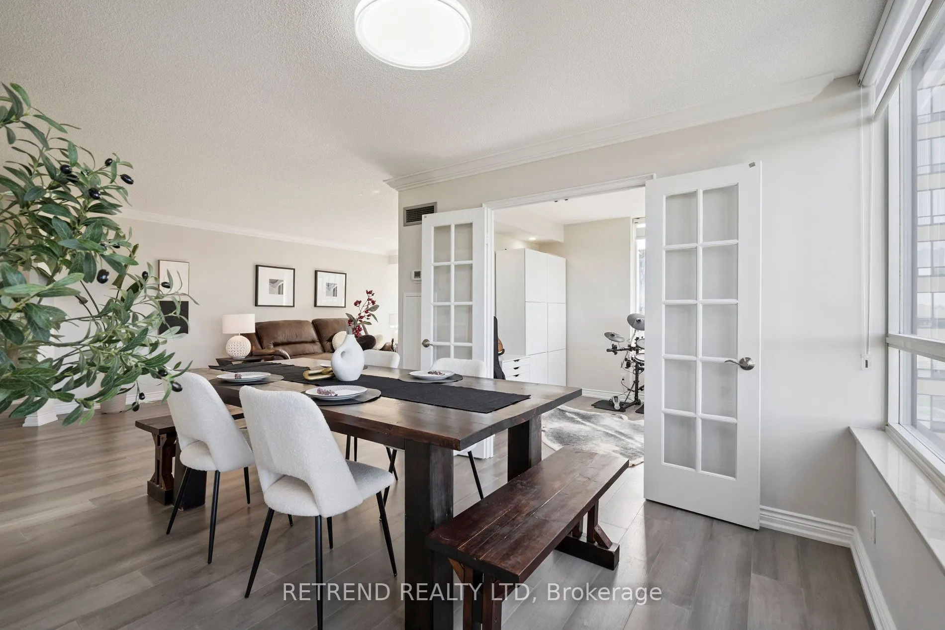 32 Clarissa Drive, #826