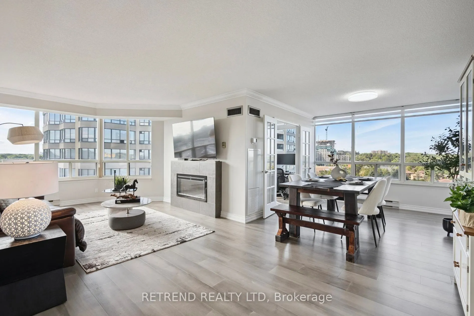 32 Clarissa Drive, #826