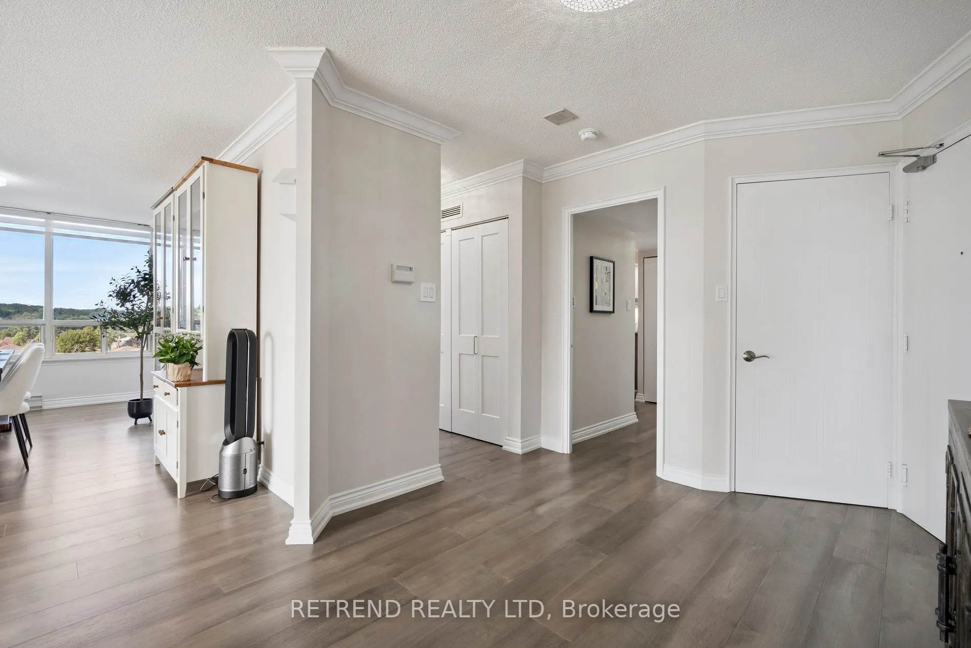 32 Clarissa Drive, #826