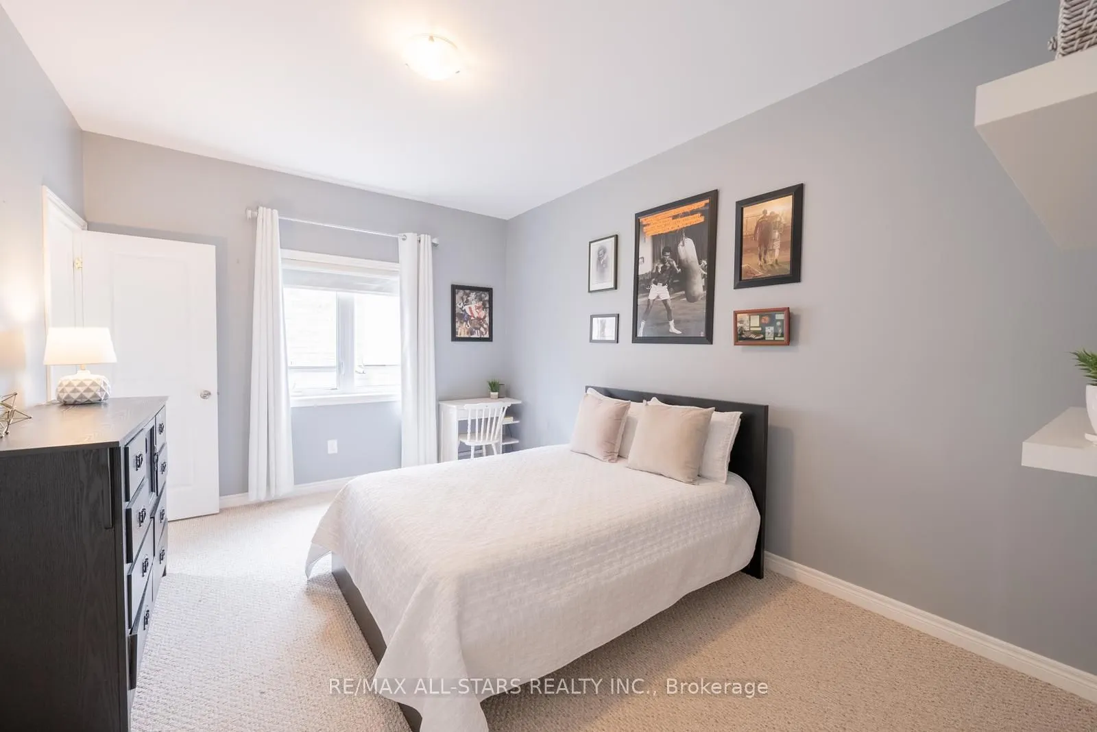 61 Manor Forest Road