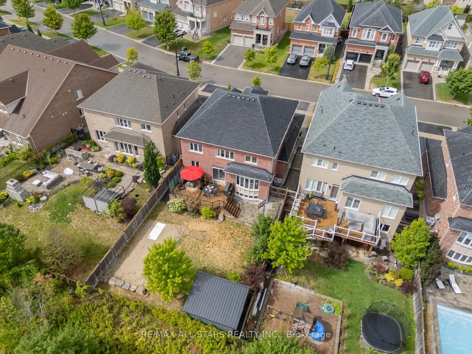 61 Manor Forest Road