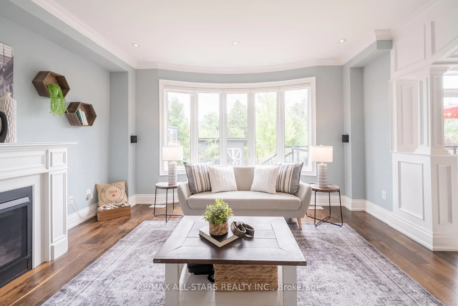 61 Manor Forest Road