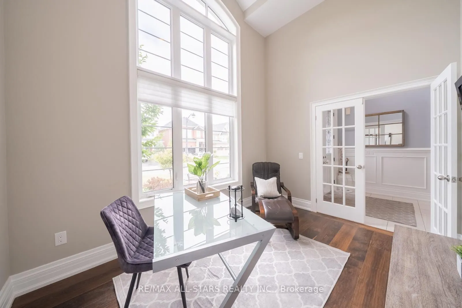 61 Manor Forest Road