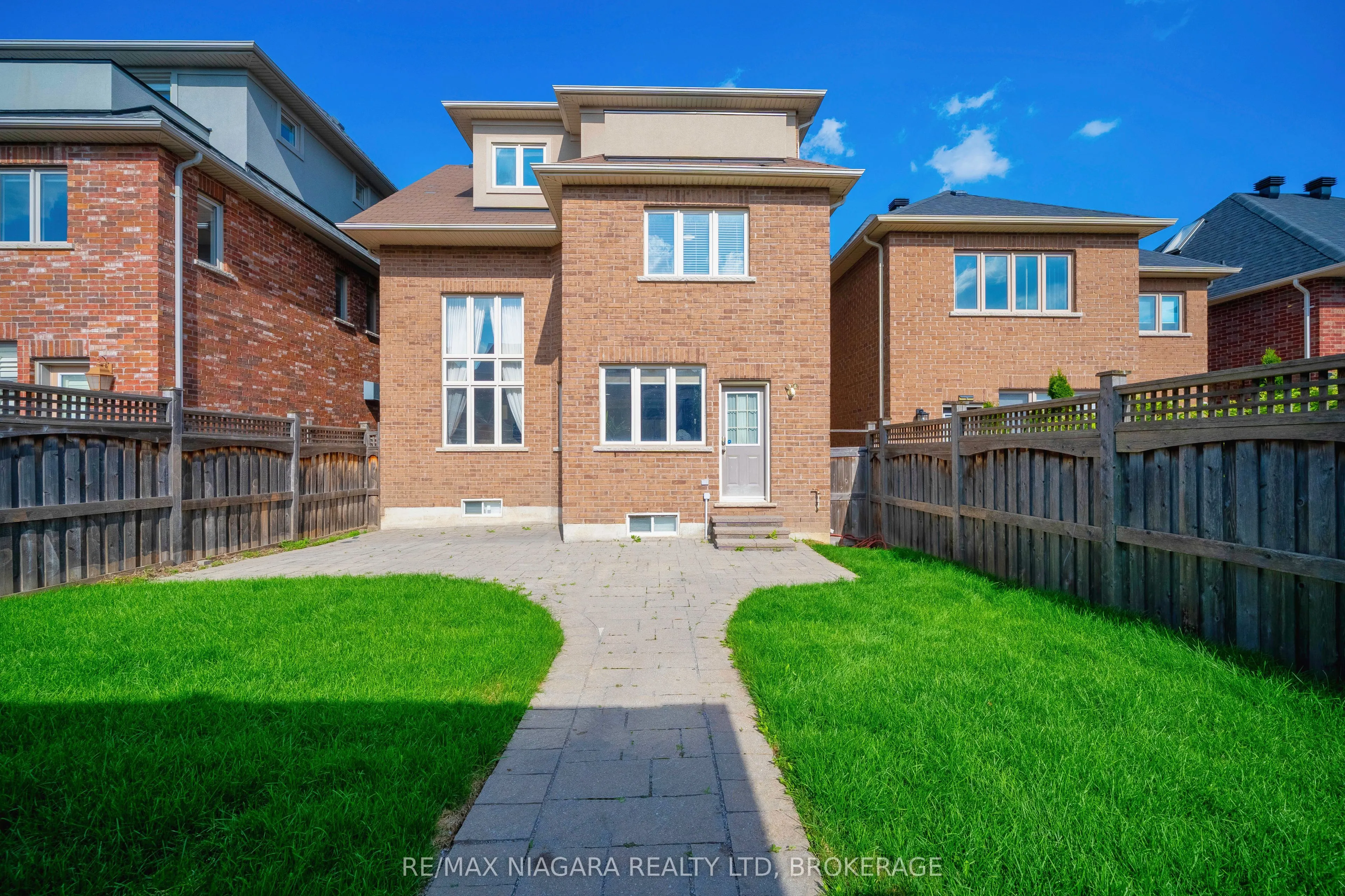 40 Dungannon Drive
