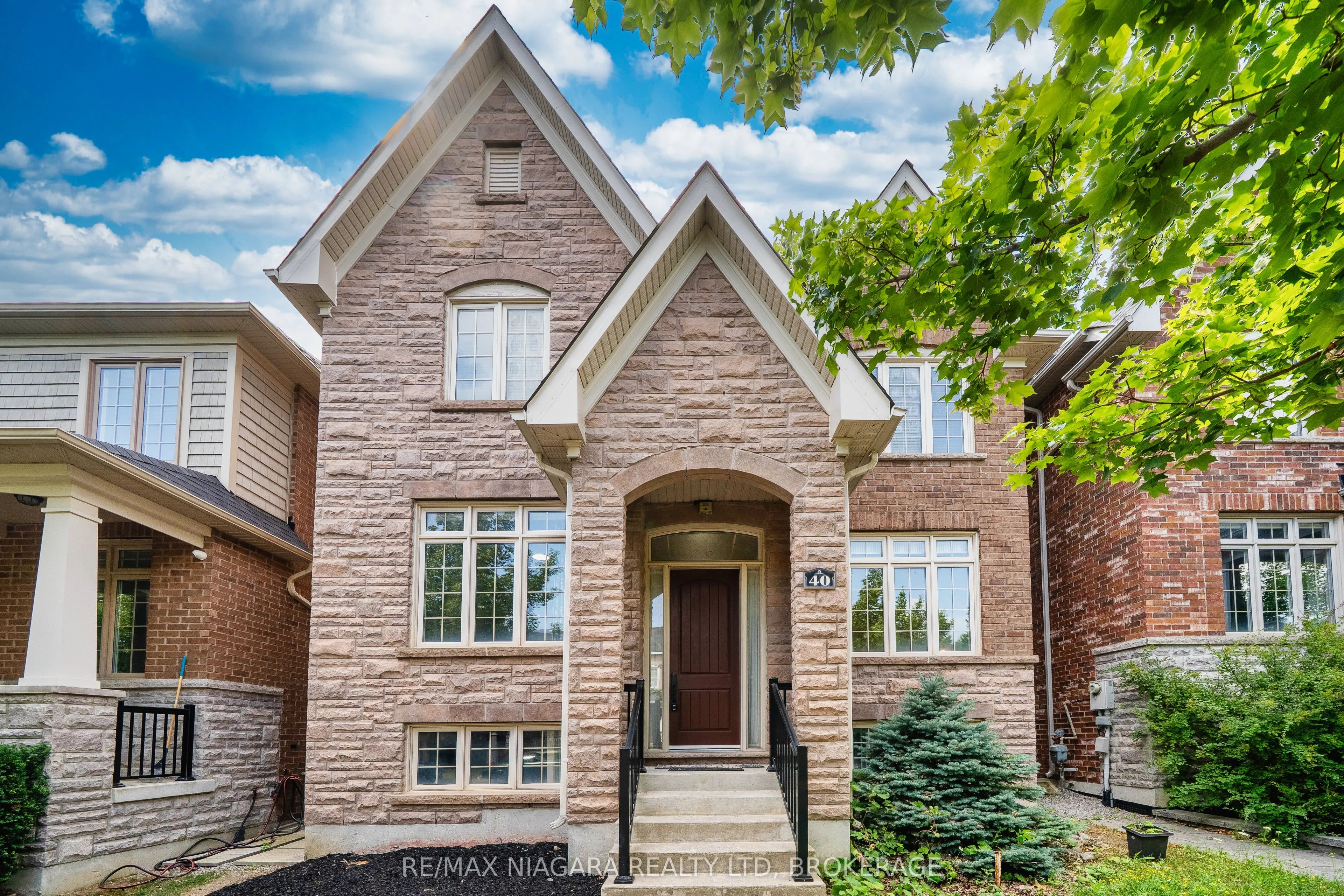 40 Dungannon Drive