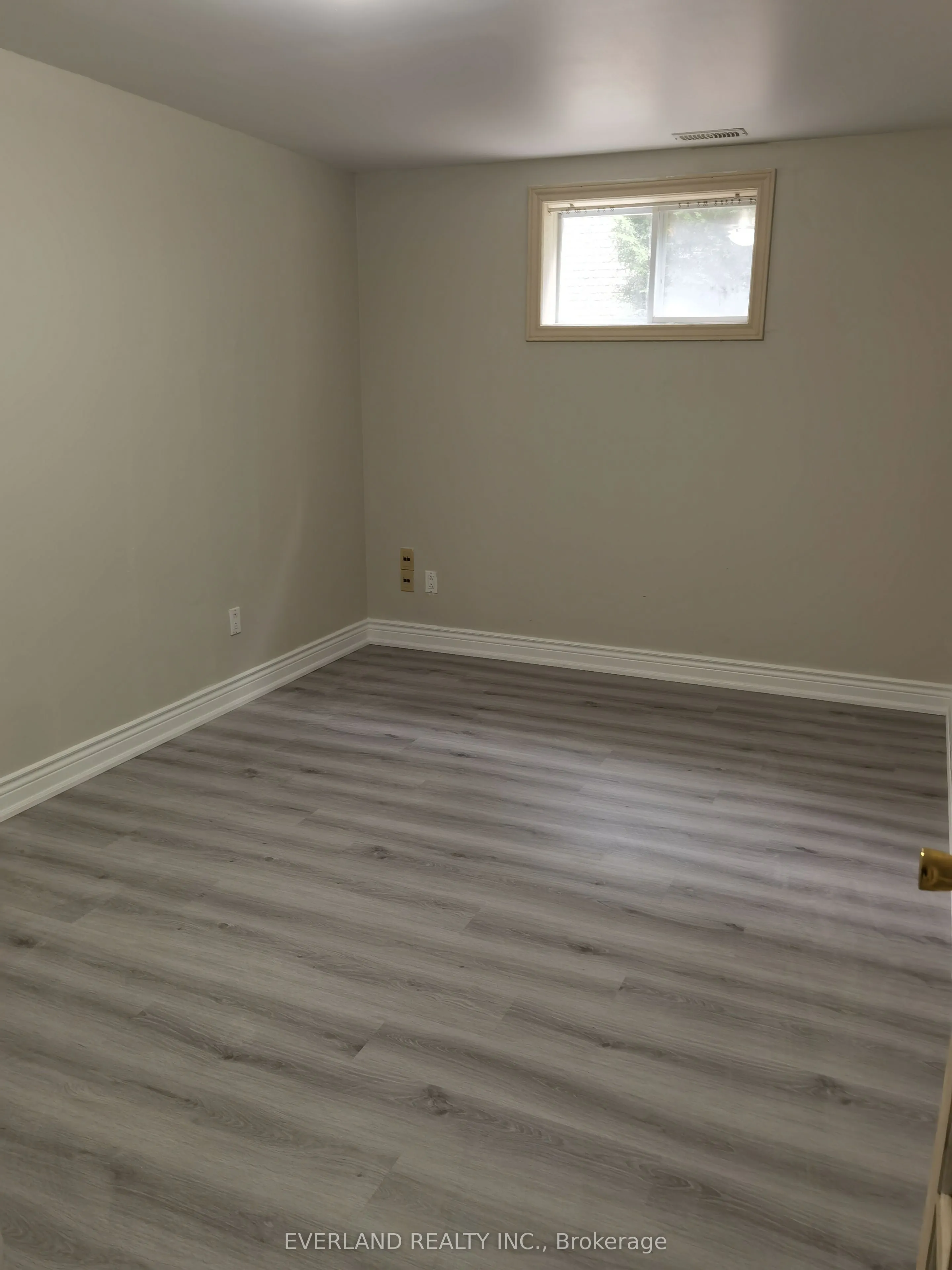 109 Brookside Road, #Basement
