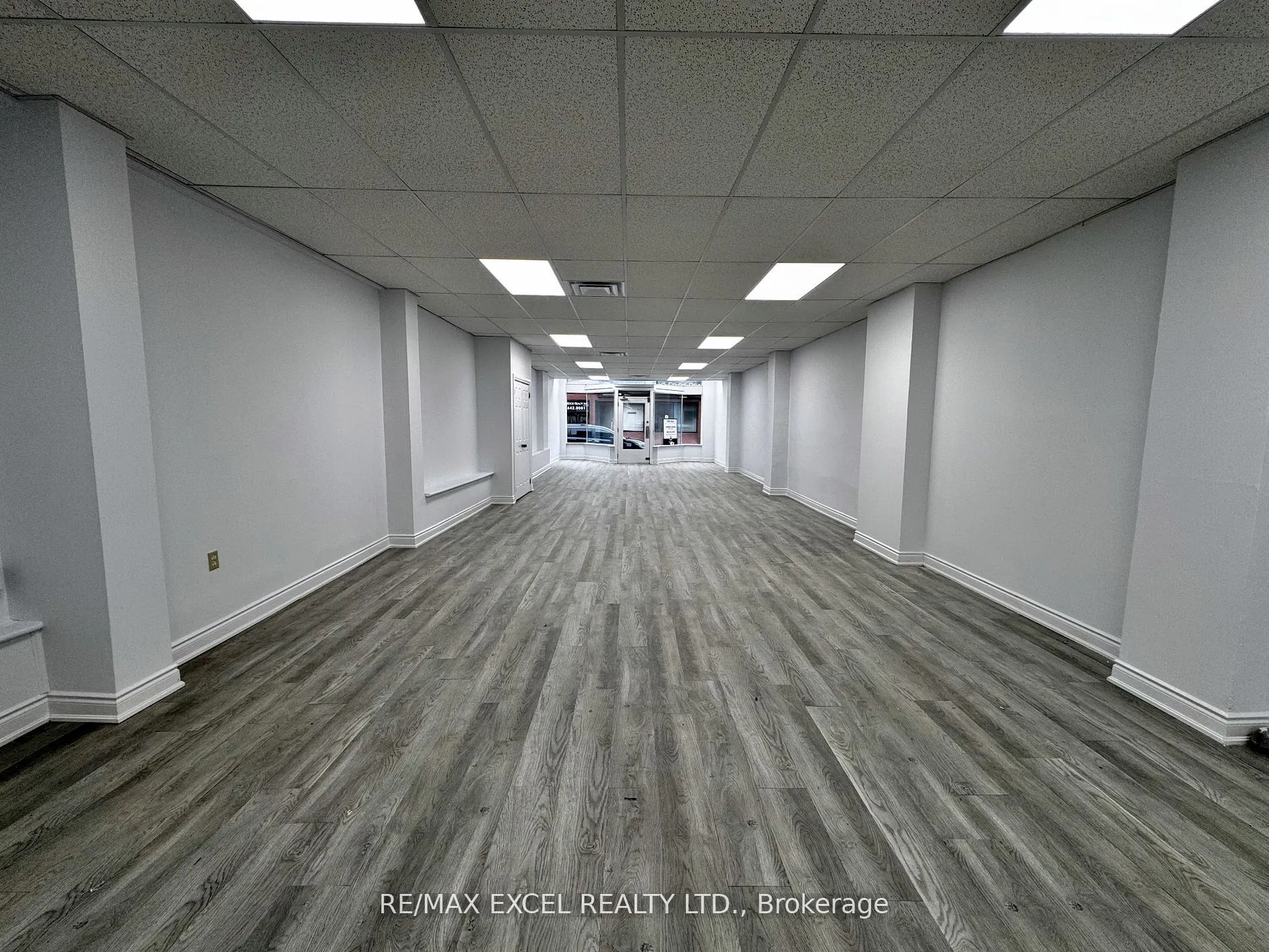 6280 Main Street, #& 6282