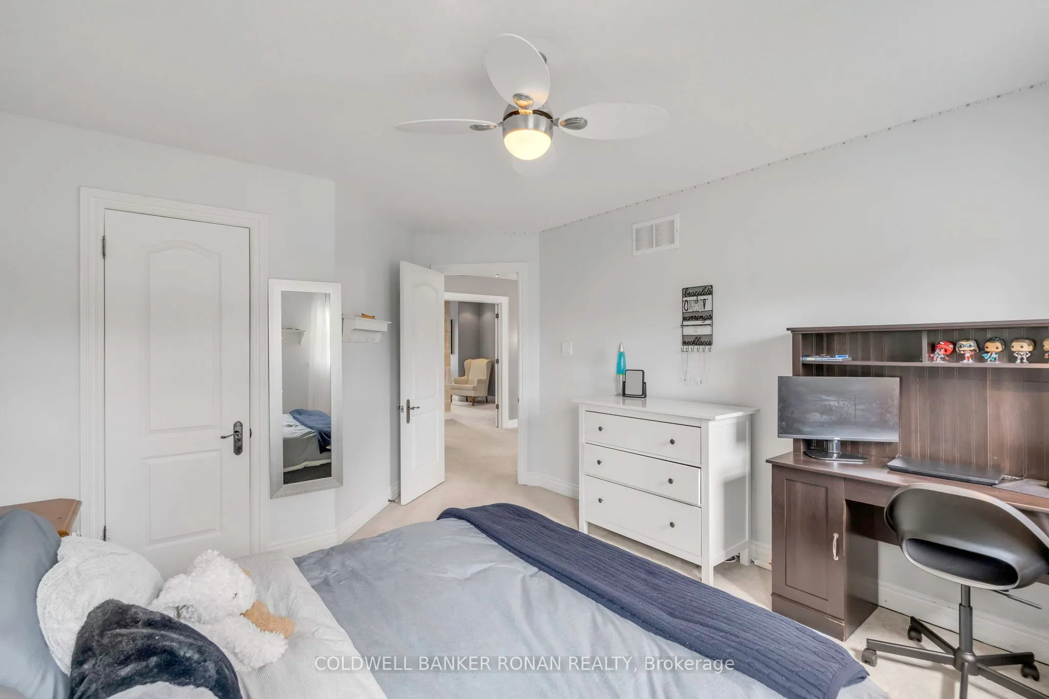 38 Tecumseth Heights Drive