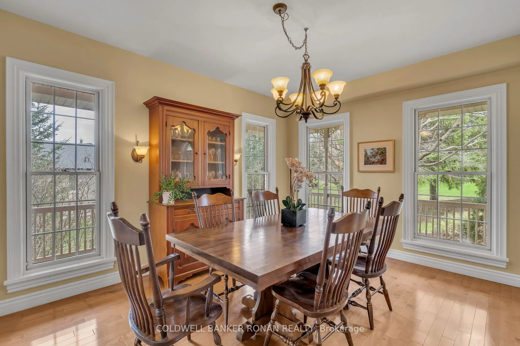 38 Tecumseth Heights Drive