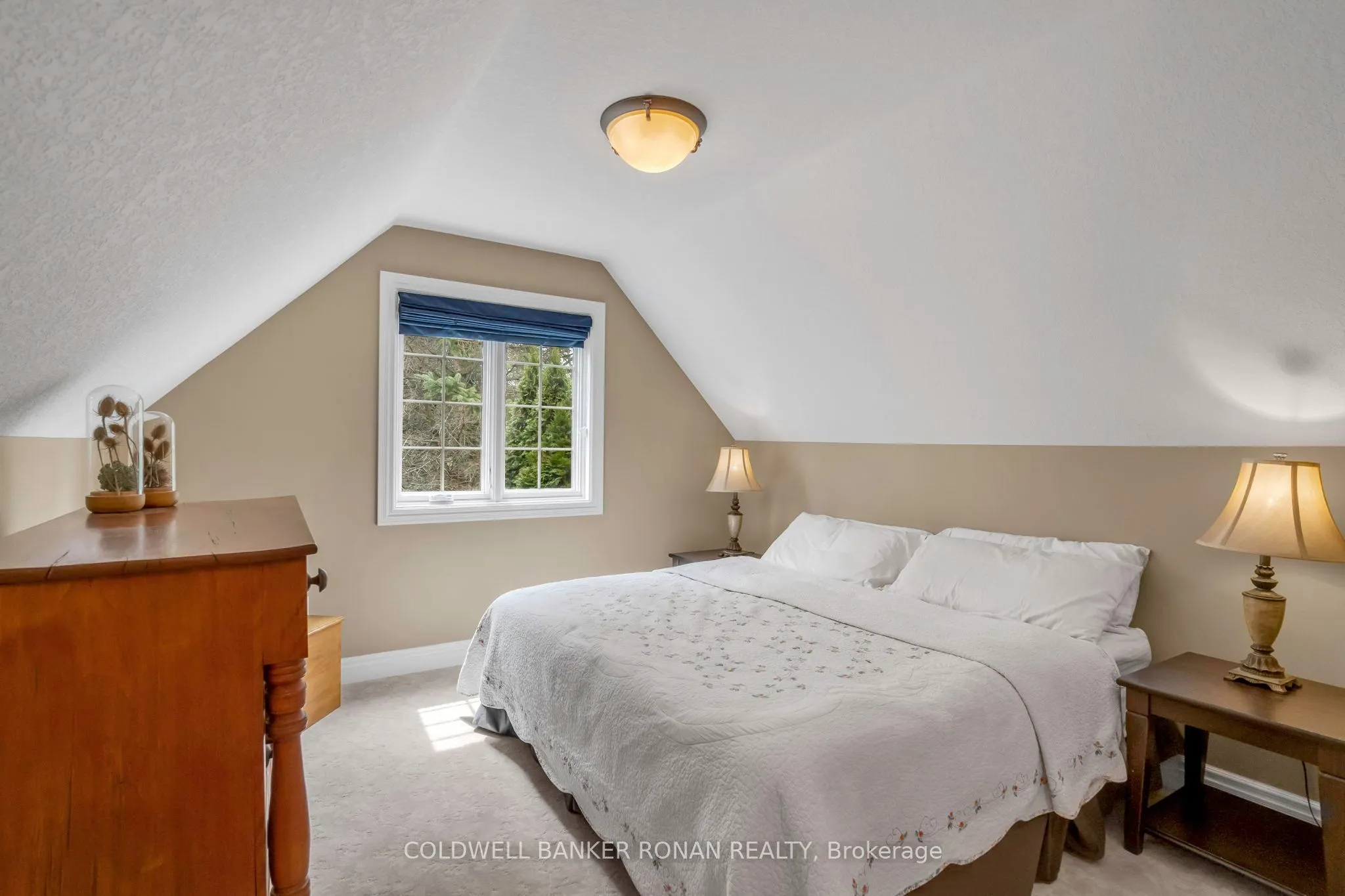 38 Tecumseth Heights Drive