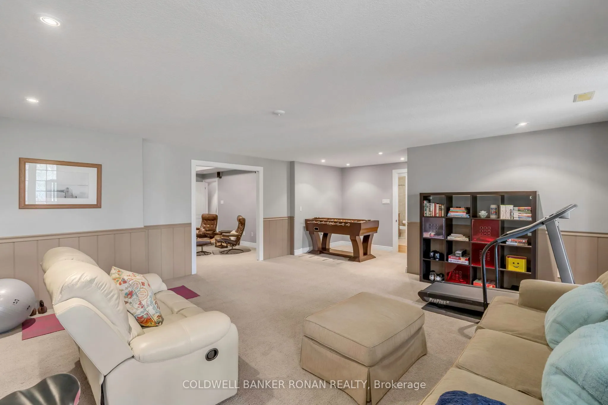 38 Tecumseth Heights Drive