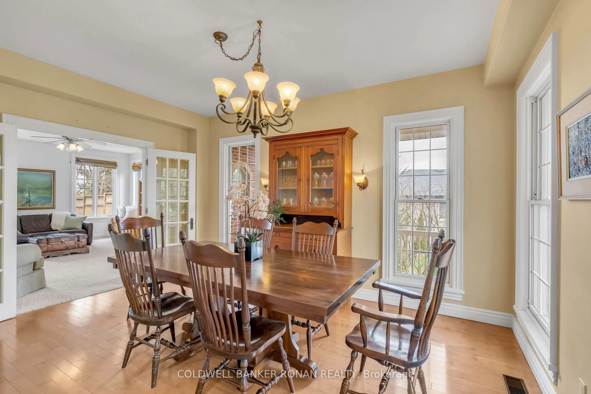 38 Tecumseth Heights Drive