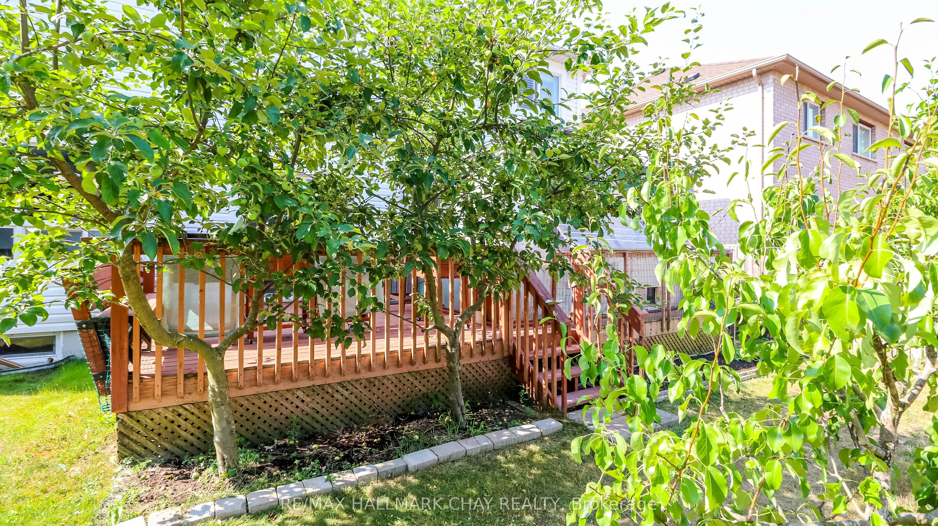 14 Gold Park Gate