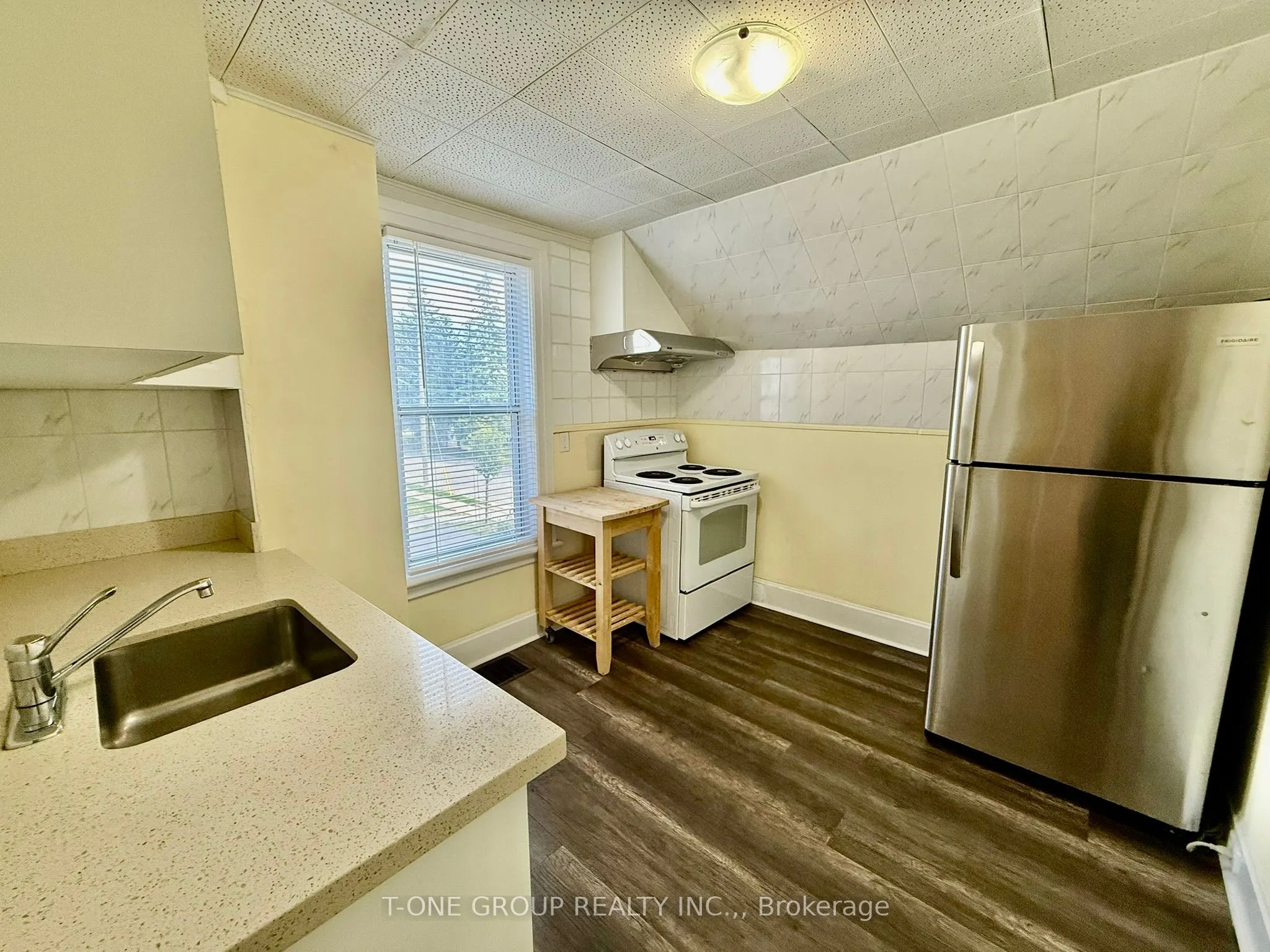 283 Main Street N, #Upper