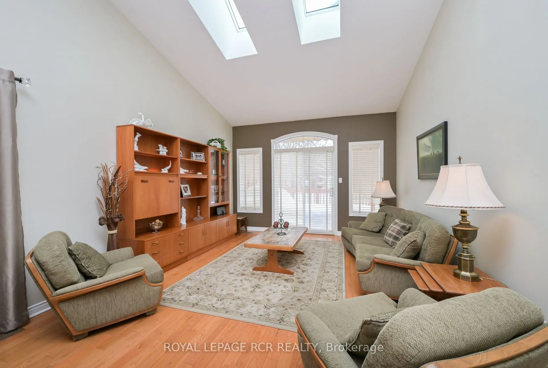 46 Sunset Boulevard, #2