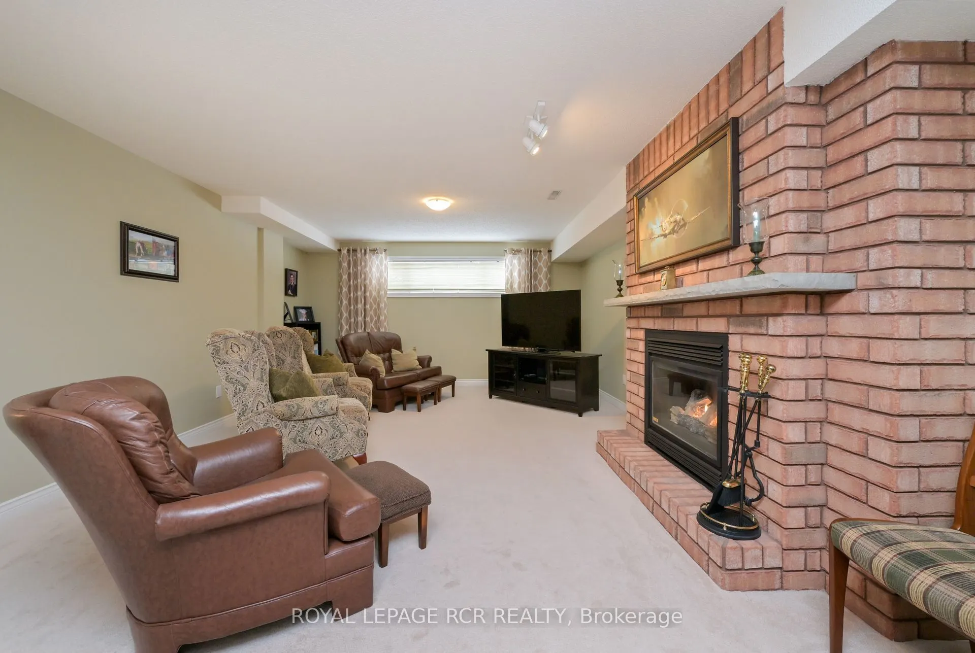 46 Sunset Boulevard, #2