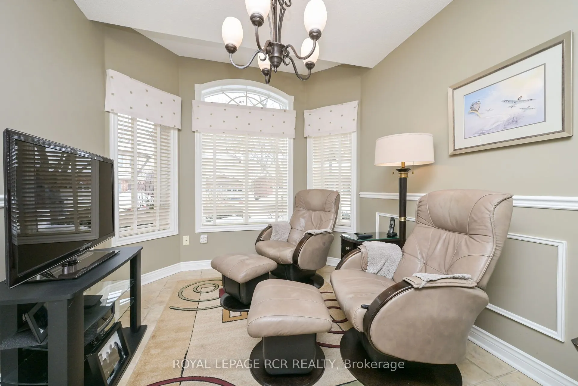 46 Sunset Boulevard, #2