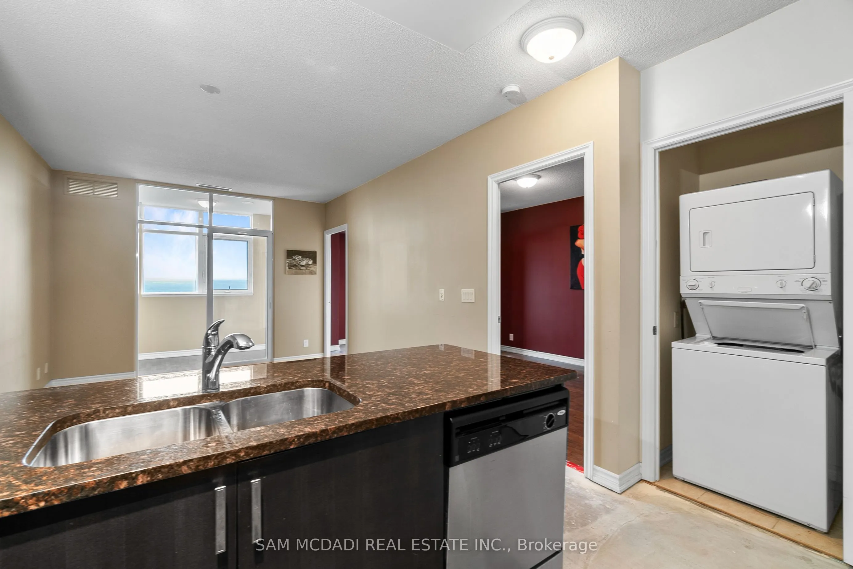 9235 Jane Street, #1616