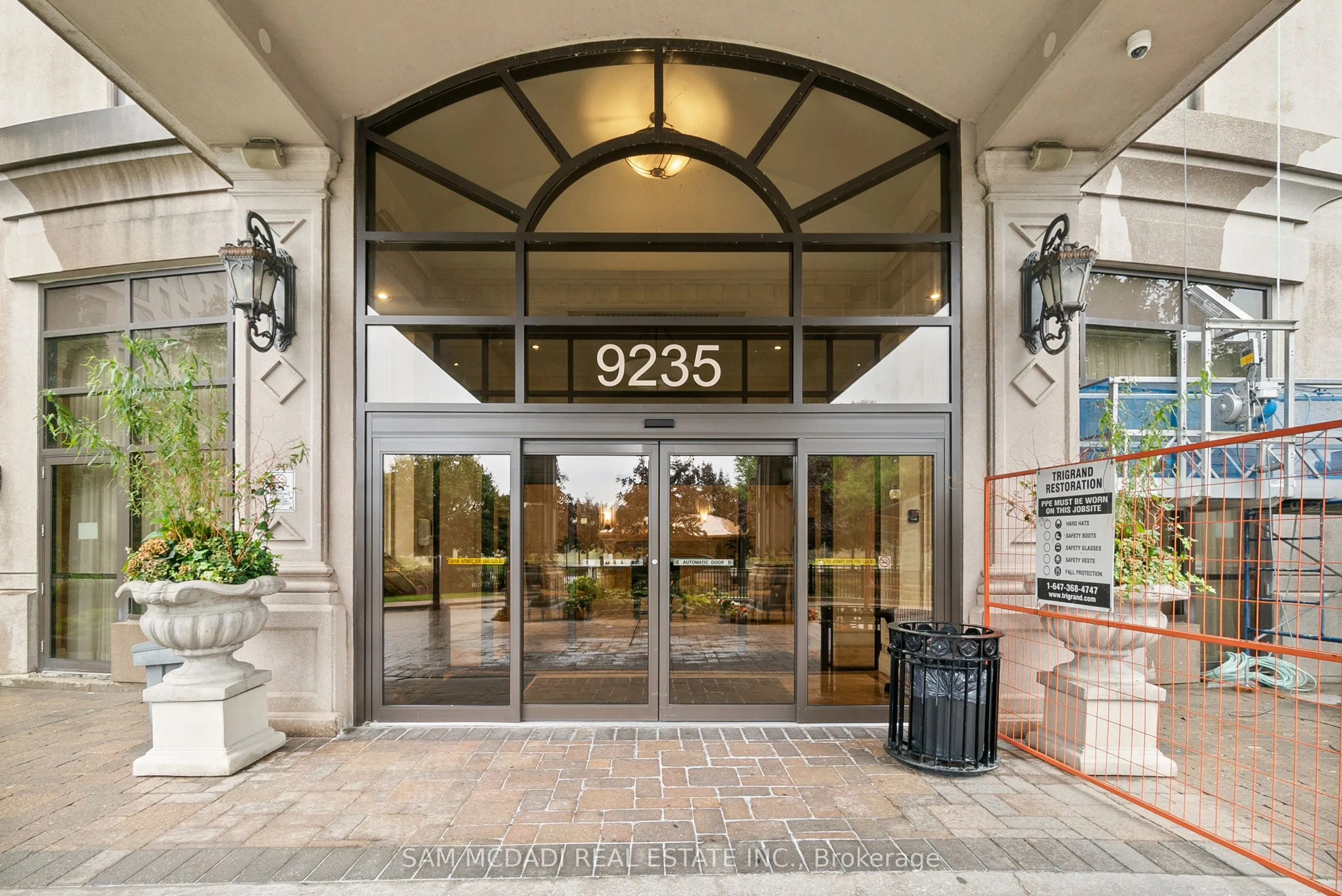 9235 Jane Street, #1616