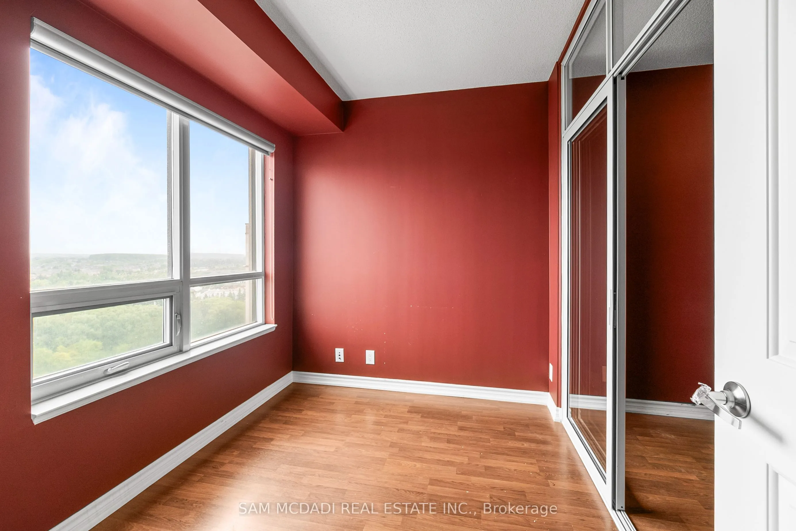 9235 Jane Street, #1616