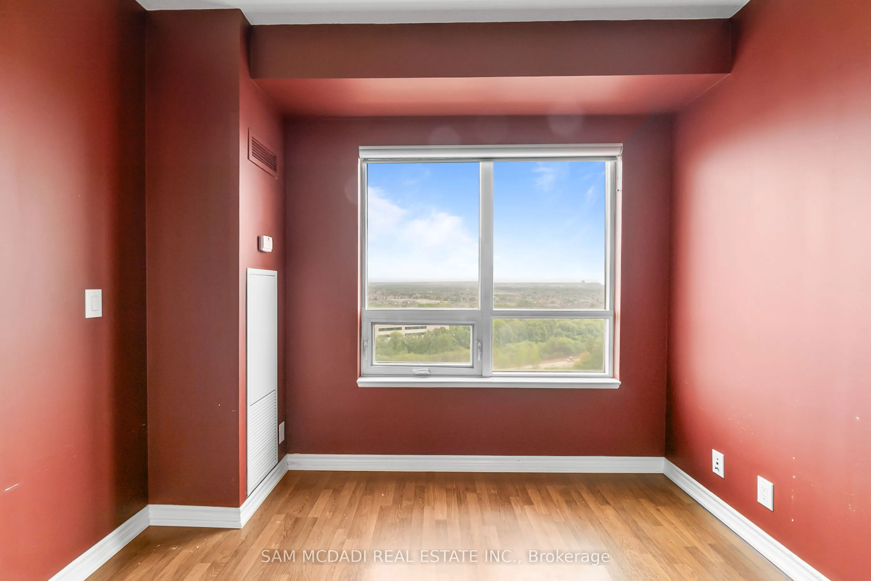 9235 Jane Street, #1616