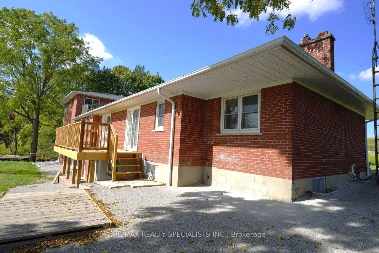 17 Gormley Road W